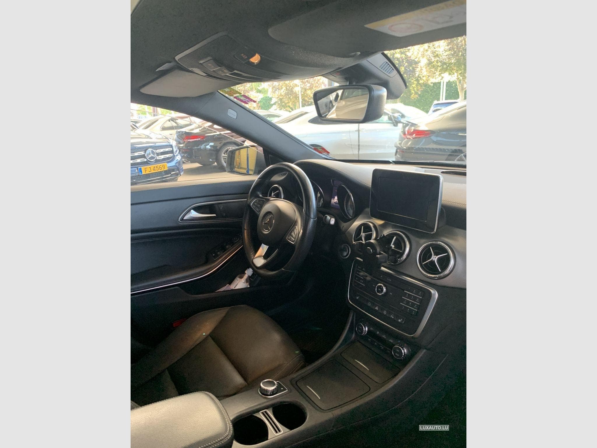 Mercedes CLA 220 Shooting Brake 220 Cdi Urban 7G-DCT (2015) - Foto 13