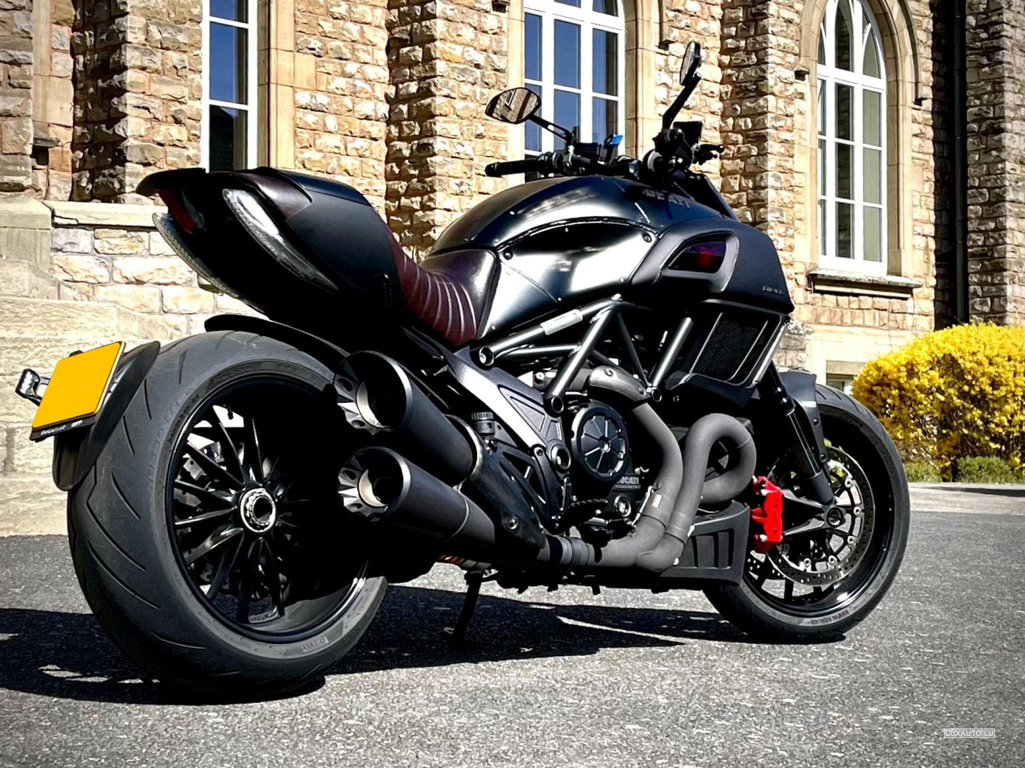 Ducati Diavel 1198 Carbon Edition (2018) - Foto 1