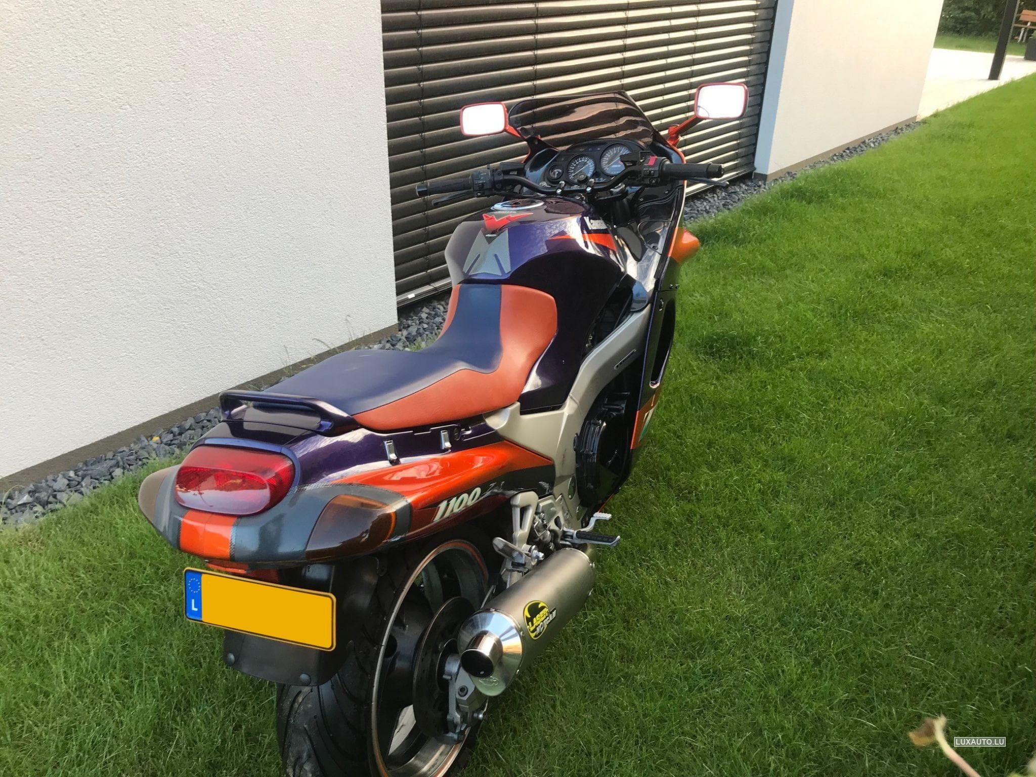 Kawasaki ZZR 1100 (1993) - Foto 3