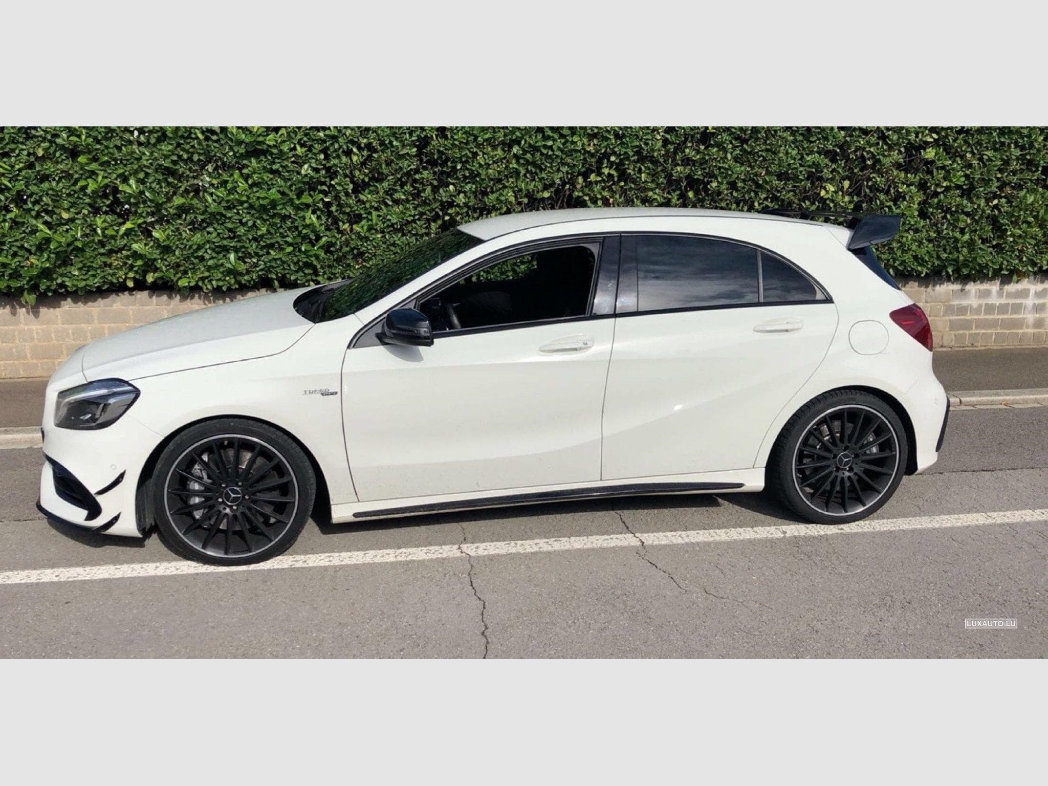 Mercedes A 45 AMG 45 AMG 4Matic 7G-DCT (2016) - Photo 1