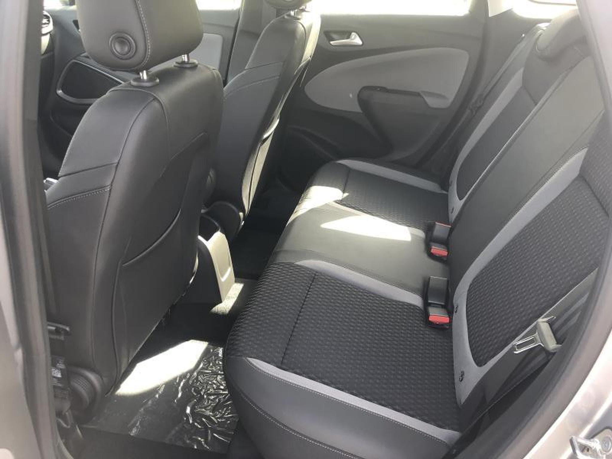 Opel Crossland X Innovation (2021) - Photo 5