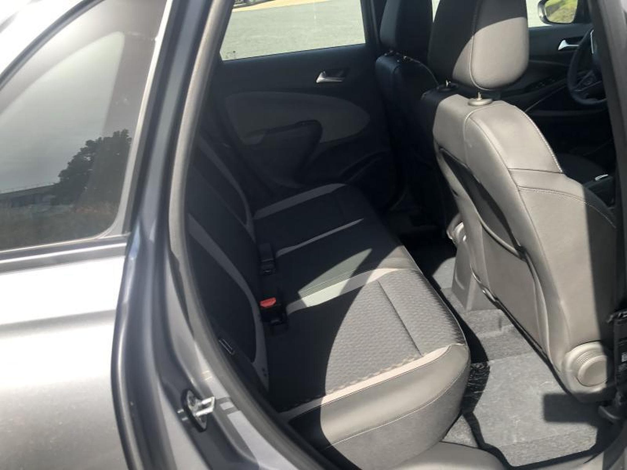 Opel Crossland X Innovation (2021) - Photo 6