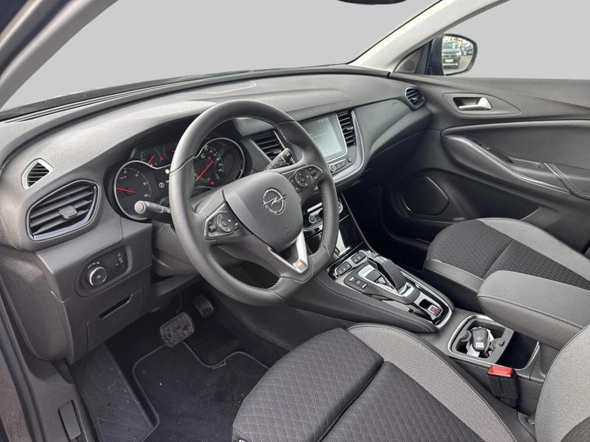 Opel Grandland Innovation 225 (2021) - Photo 11