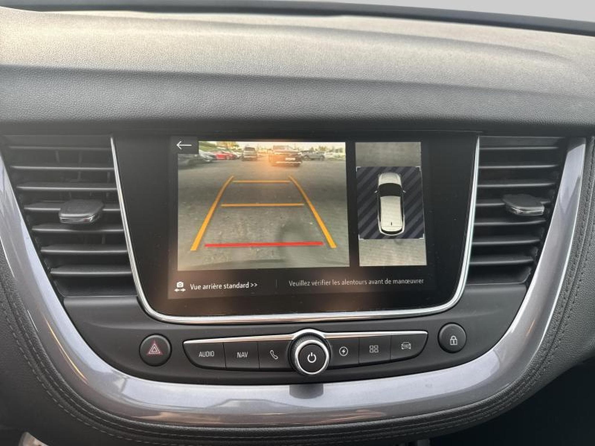 Opel Grandland Innovation 225 (2021) - Photo 23