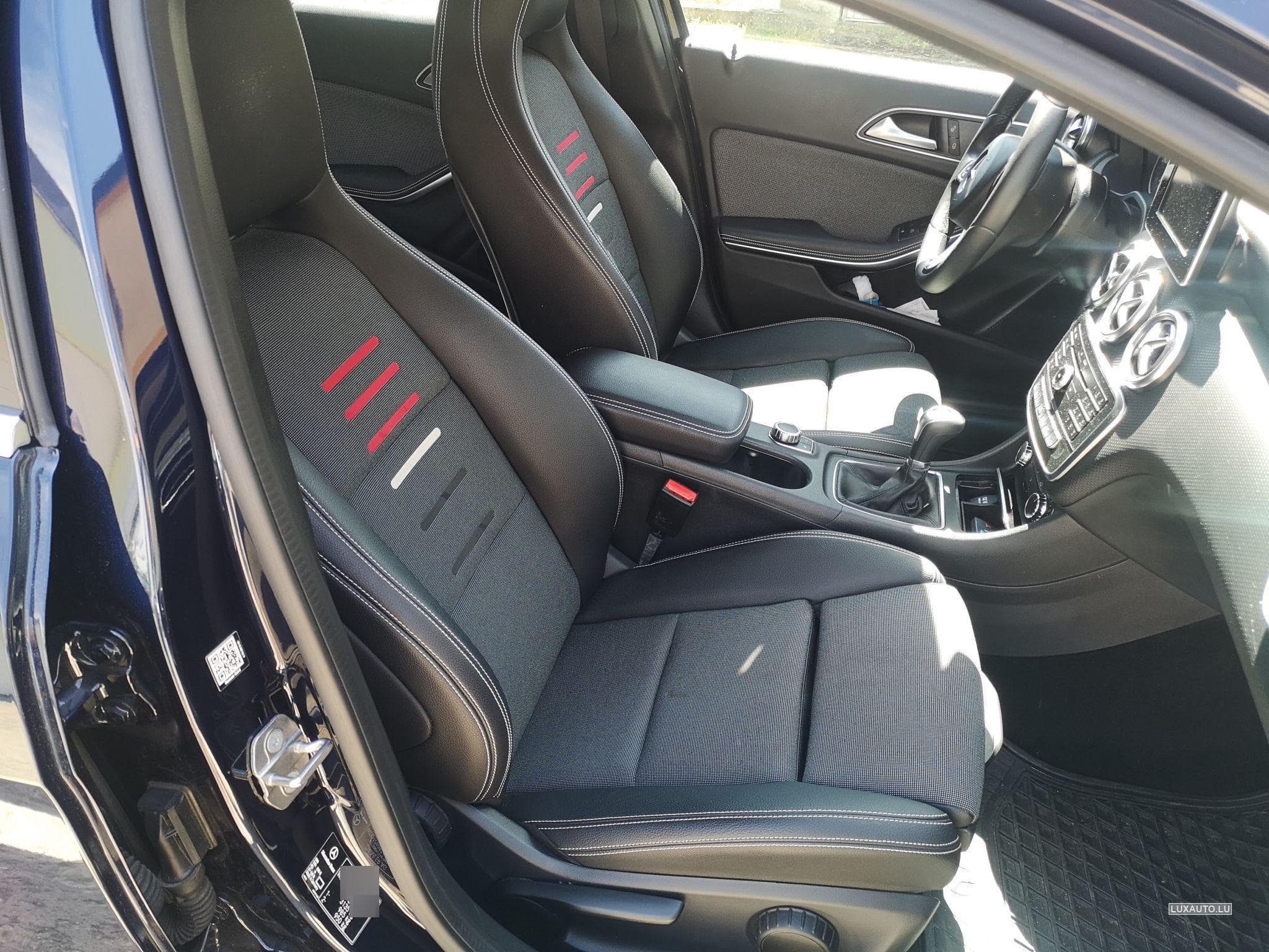 Mercedes A 180 180 (2018) - Foto 3