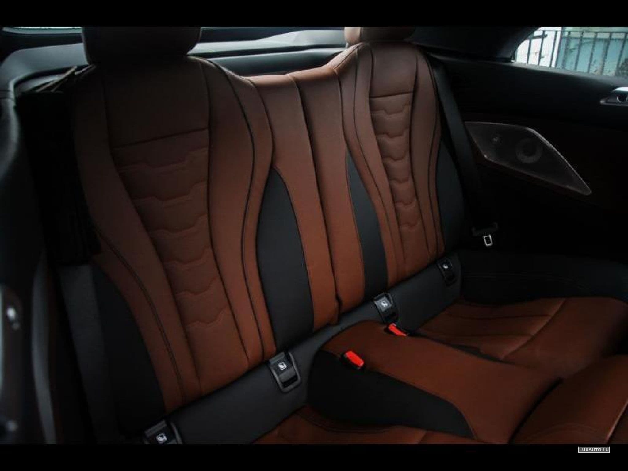 BMW M850 Cabriolet 4.4 xDrive Steptronic (2019) - Photo 4