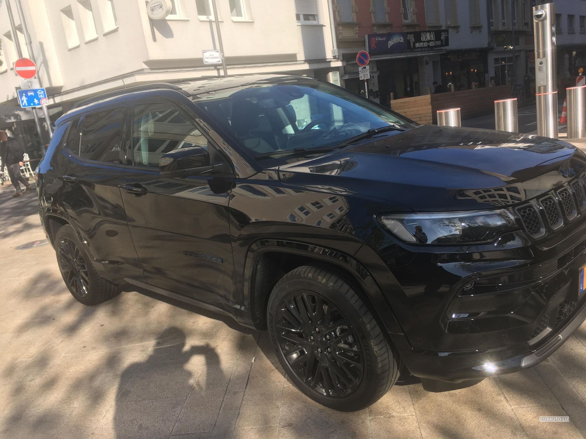 Jeep Compass 1.3 Hybrid PHEV 4x4 Auto. (2022) - Foto 1