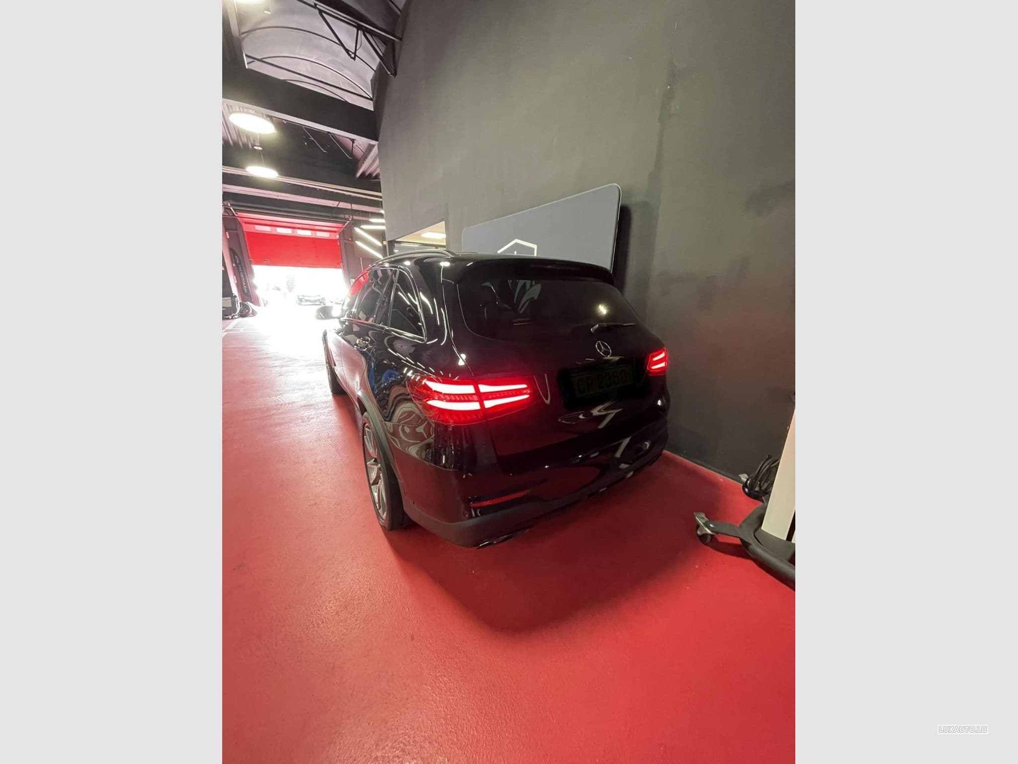 Mercedes GLC 43 AMG 43 AMG 4Matic 9G-Tronic (2018) - Photo 3