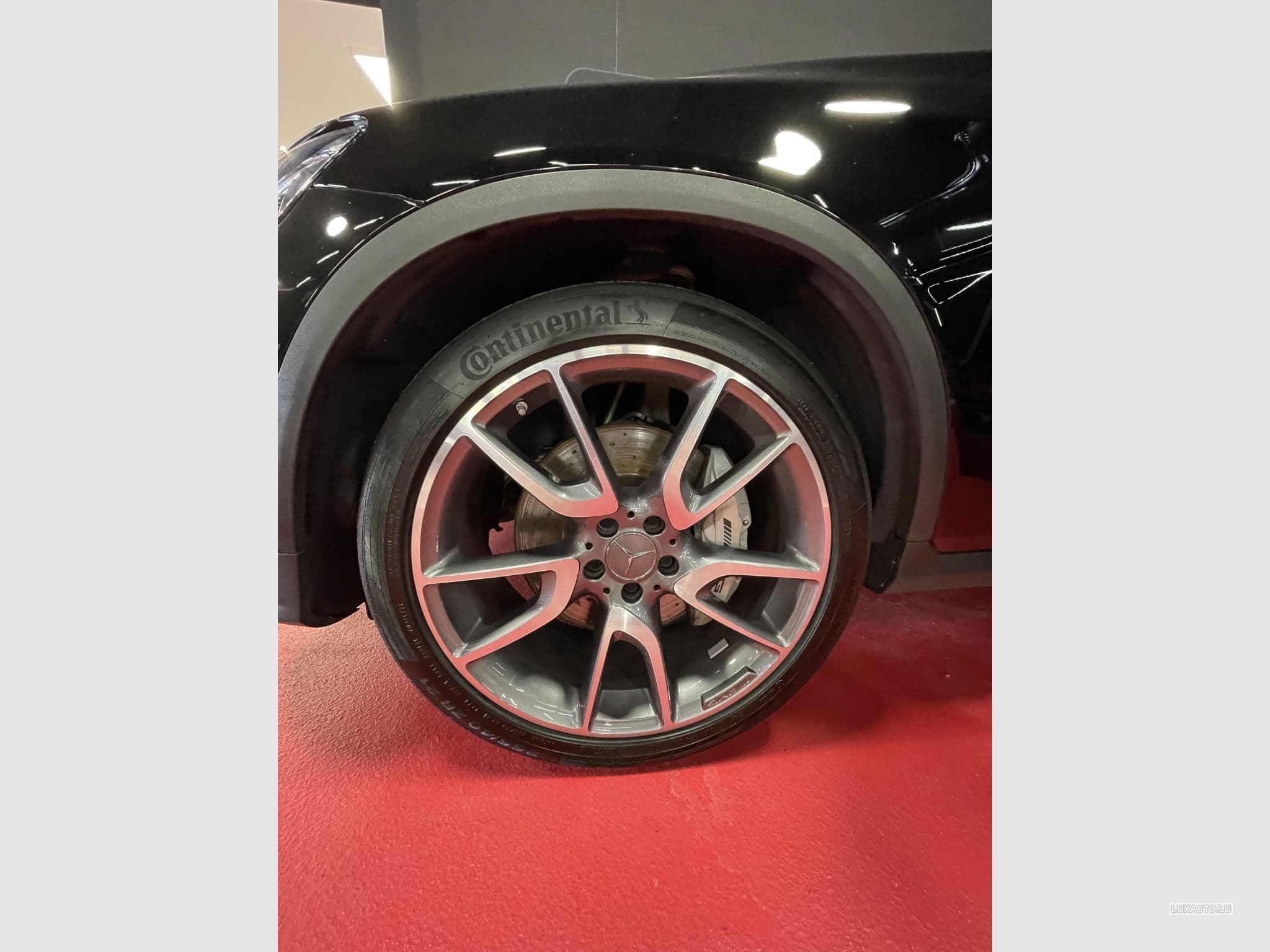 Mercedes GLC 43 AMG 43 AMG 4Matic 9G-Tronic (2018) - Photo 9