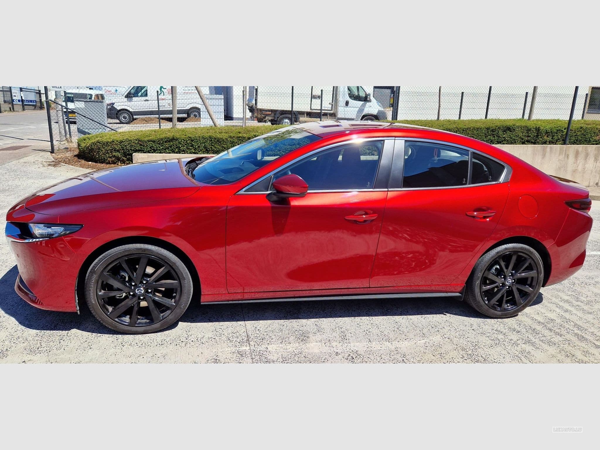 Mazda 3 2.0 e-Skyactiv-G Auto. (2021) - Foto 2