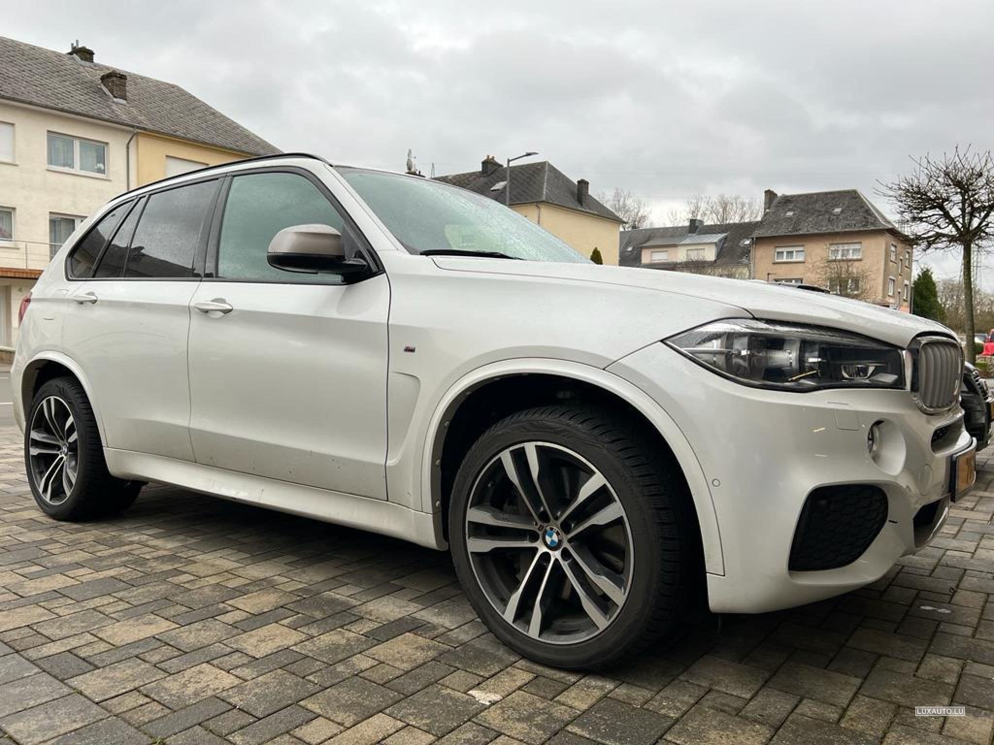 BMW X5 M50dA xDrive (2016) - Photo 3