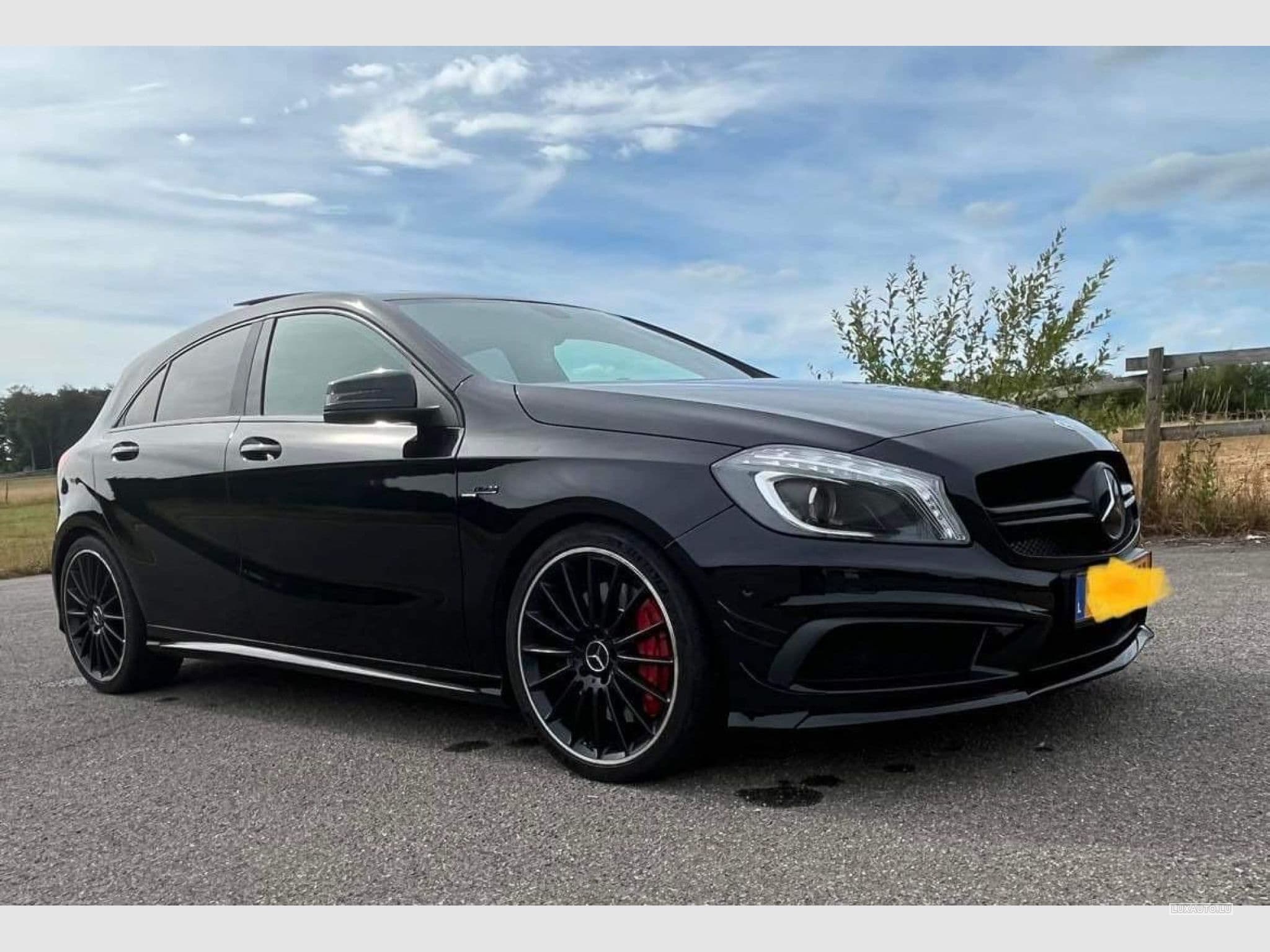 Mercedes A 45 AMG 45 AMG 4Matic 7G-DCT (2014) - Photo 1