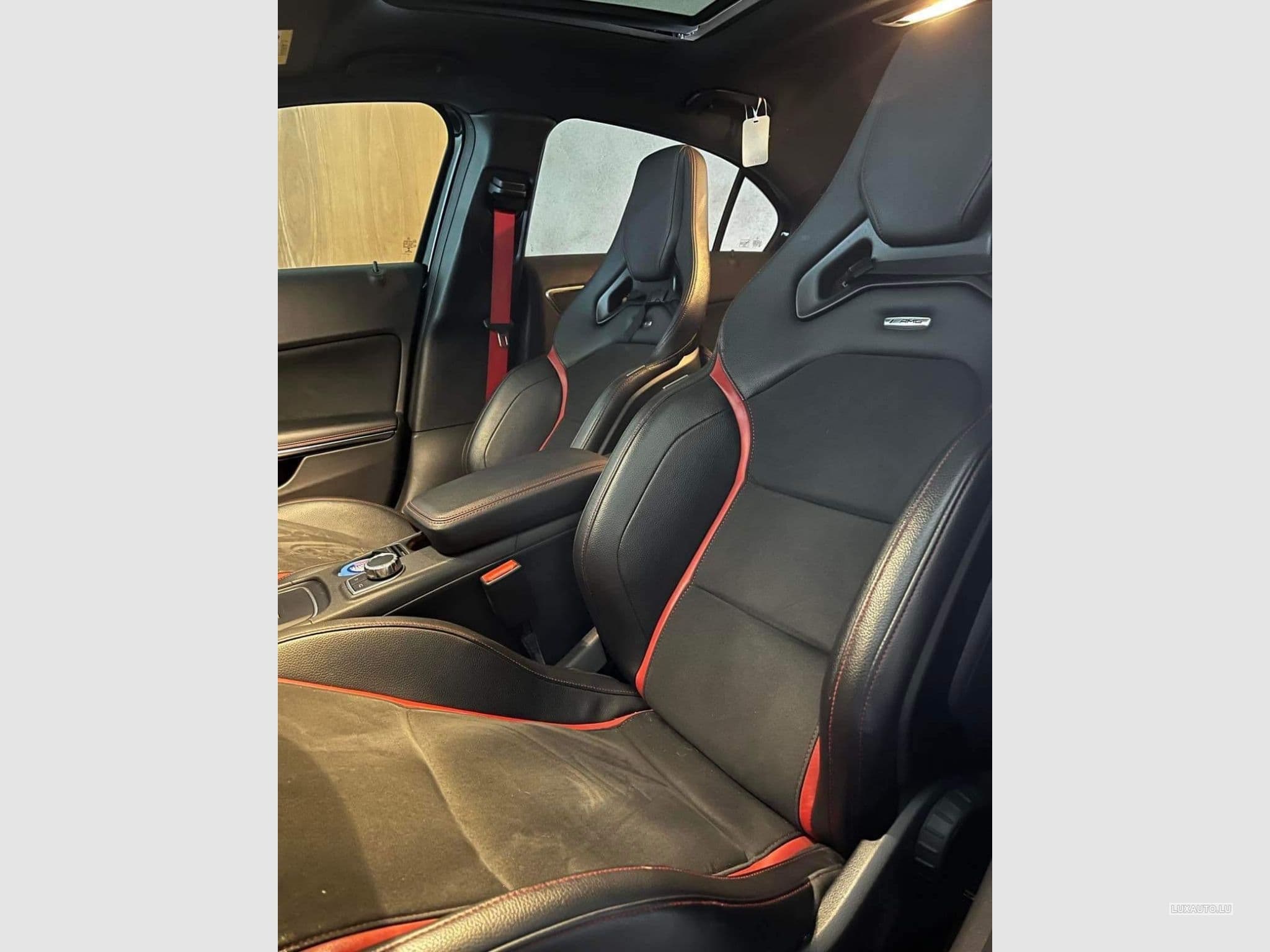 Mercedes A 45 AMG 45 AMG 4Matic 7G-DCT (2014) - Photo 3