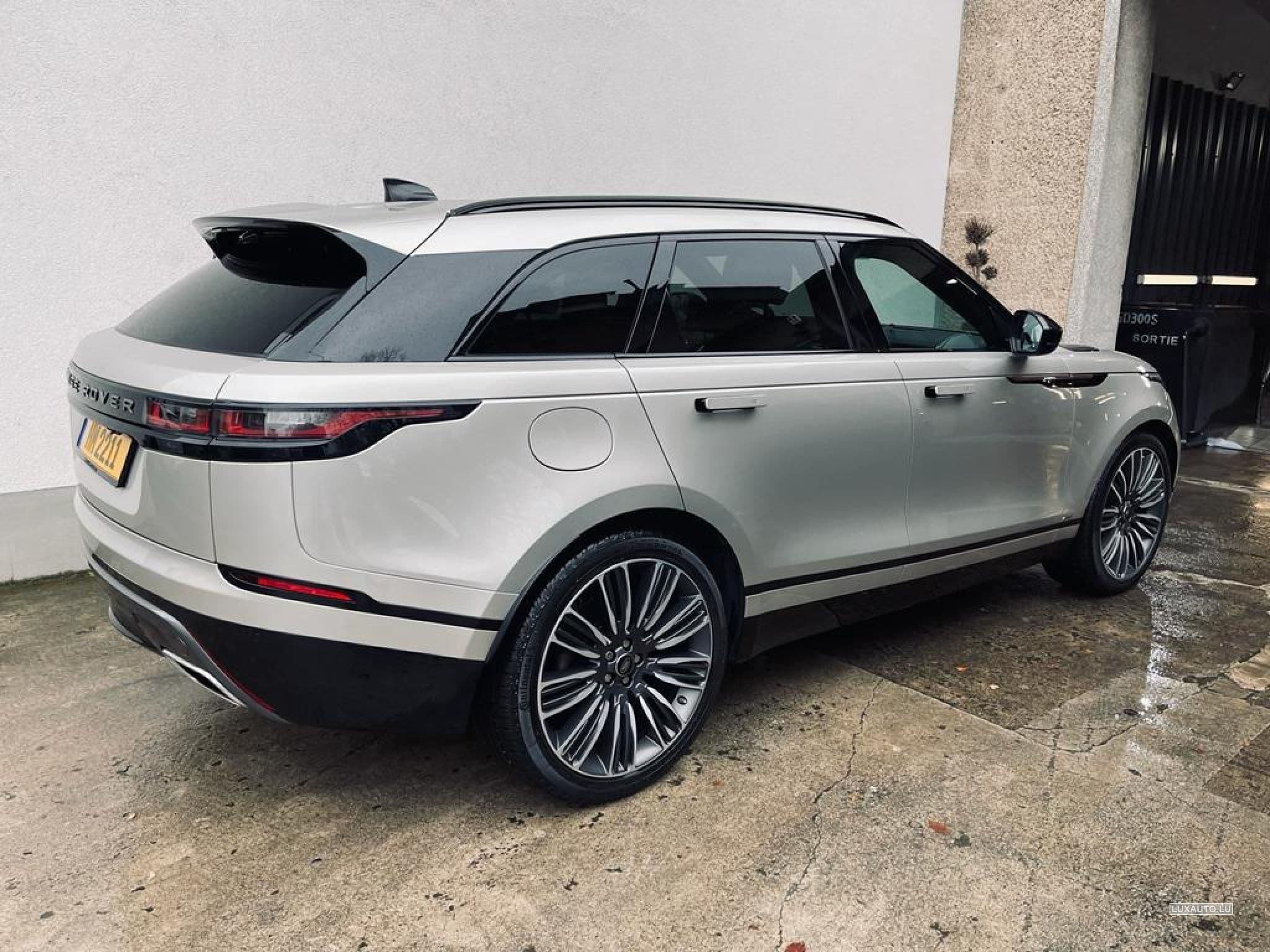 Land-Rover Range Rover Velar S R-DYNAMIC 3L (2018) - Foto 2