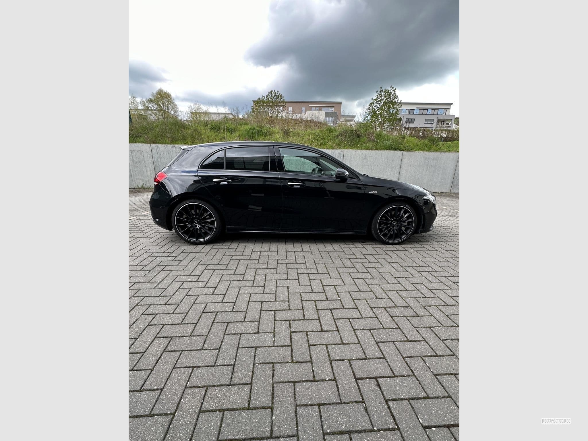 Mercedes A 35 AMG A35 AMG Sport + (2019) - Foto 2