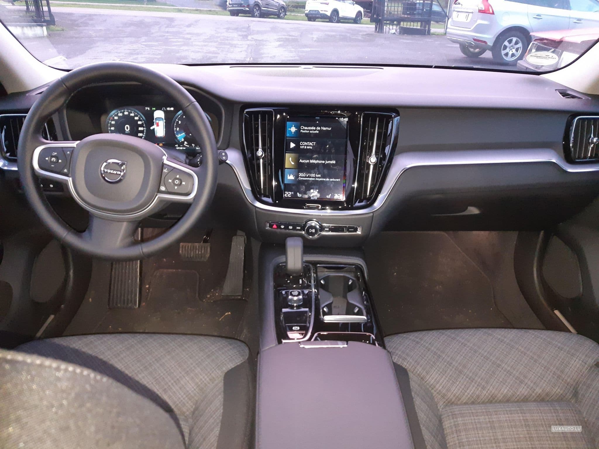 Volvo V60 T6 hybride inscription expression (2022) - Foto 3