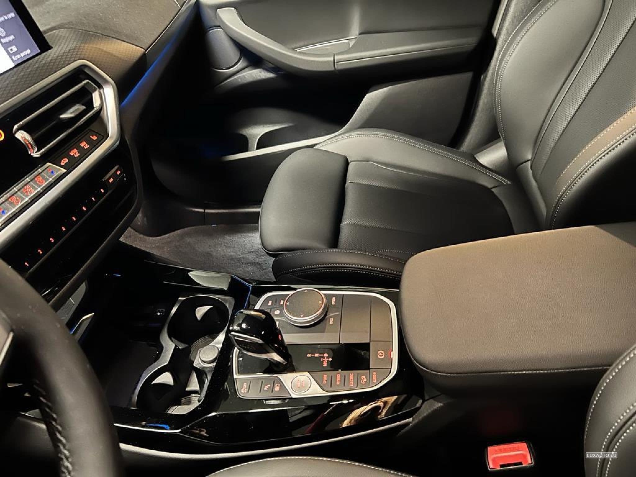 BMW X3 30E HYBRID PACK SPORT M (2022) - Photo 4