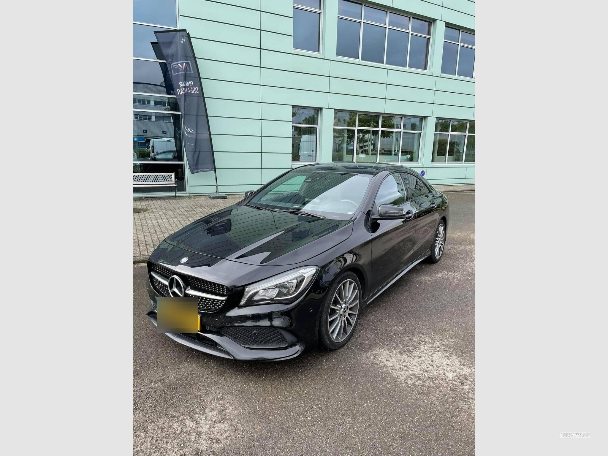 Mercedes CLA 220 AMG Line (2016) - Photo 1
