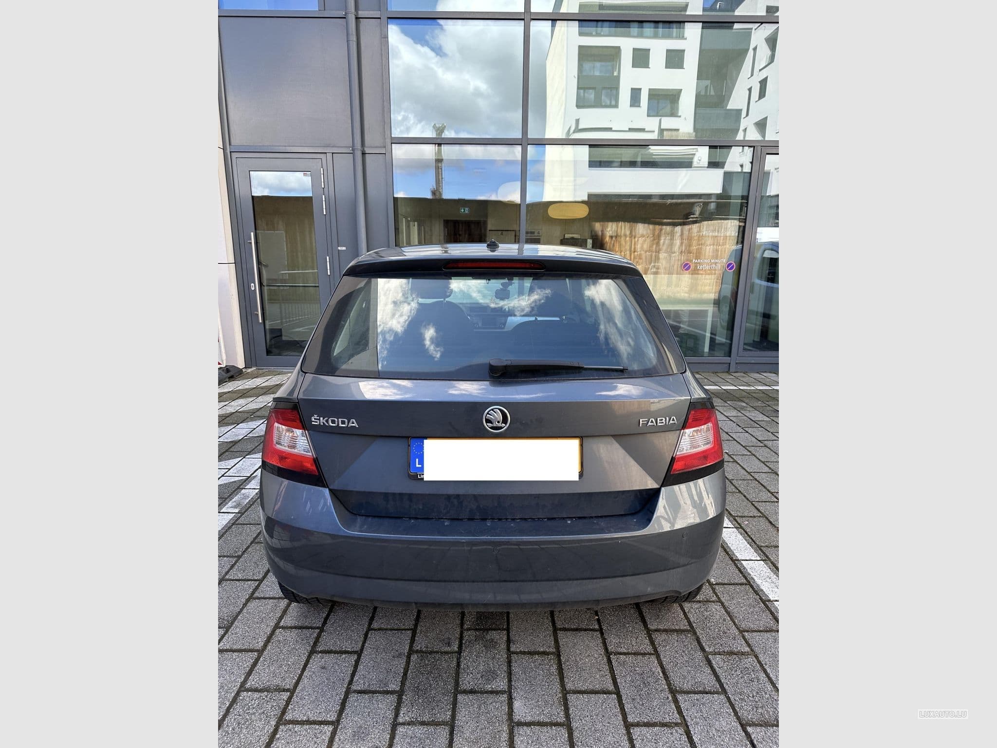 Skoda Fabia 1.0 TSI Style DSG (2018) - Photo 3