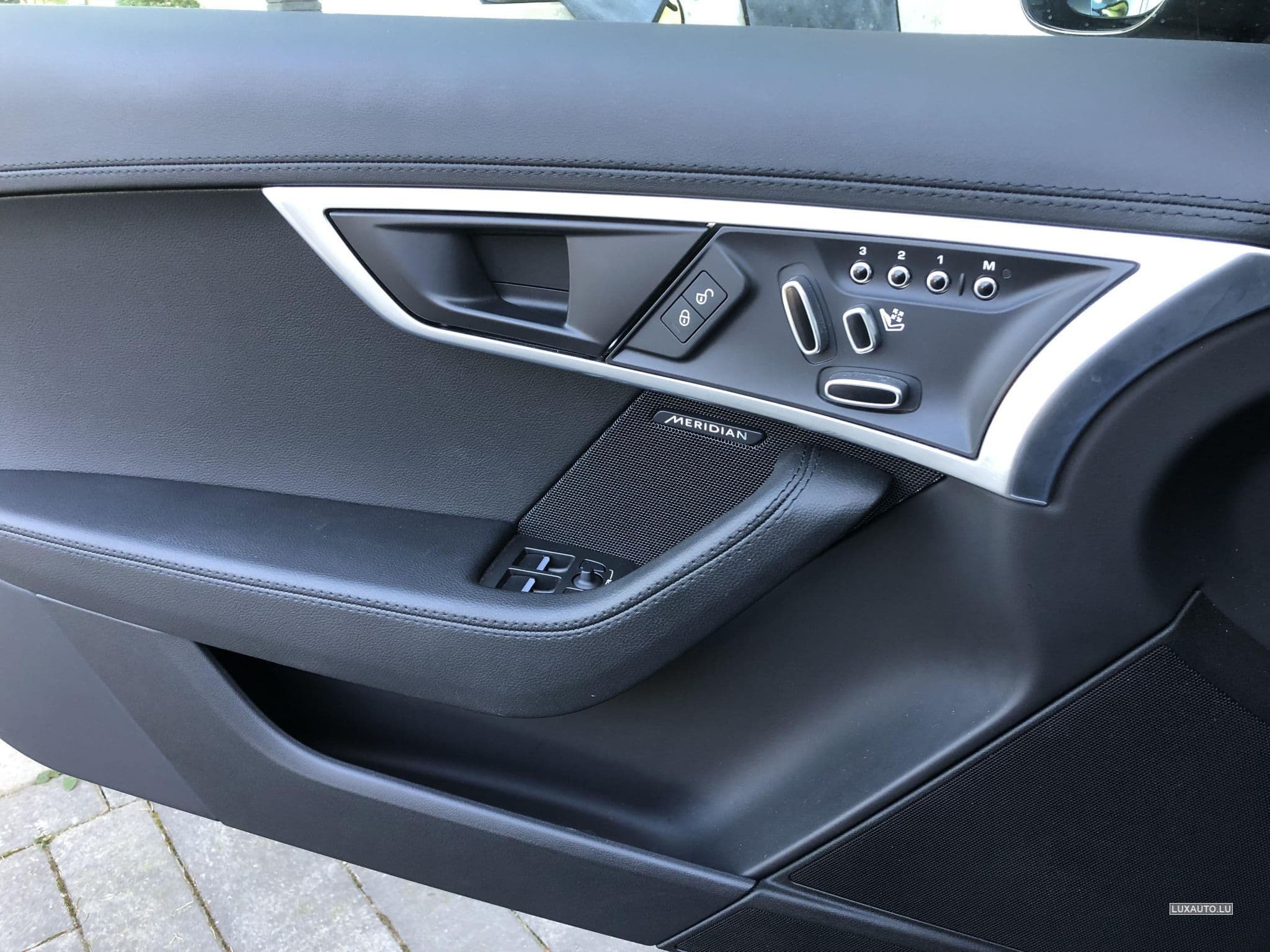 Jaguar F-Type JAGUAR  F-TYPE Coupé 300 CV (2017) - Foto 6