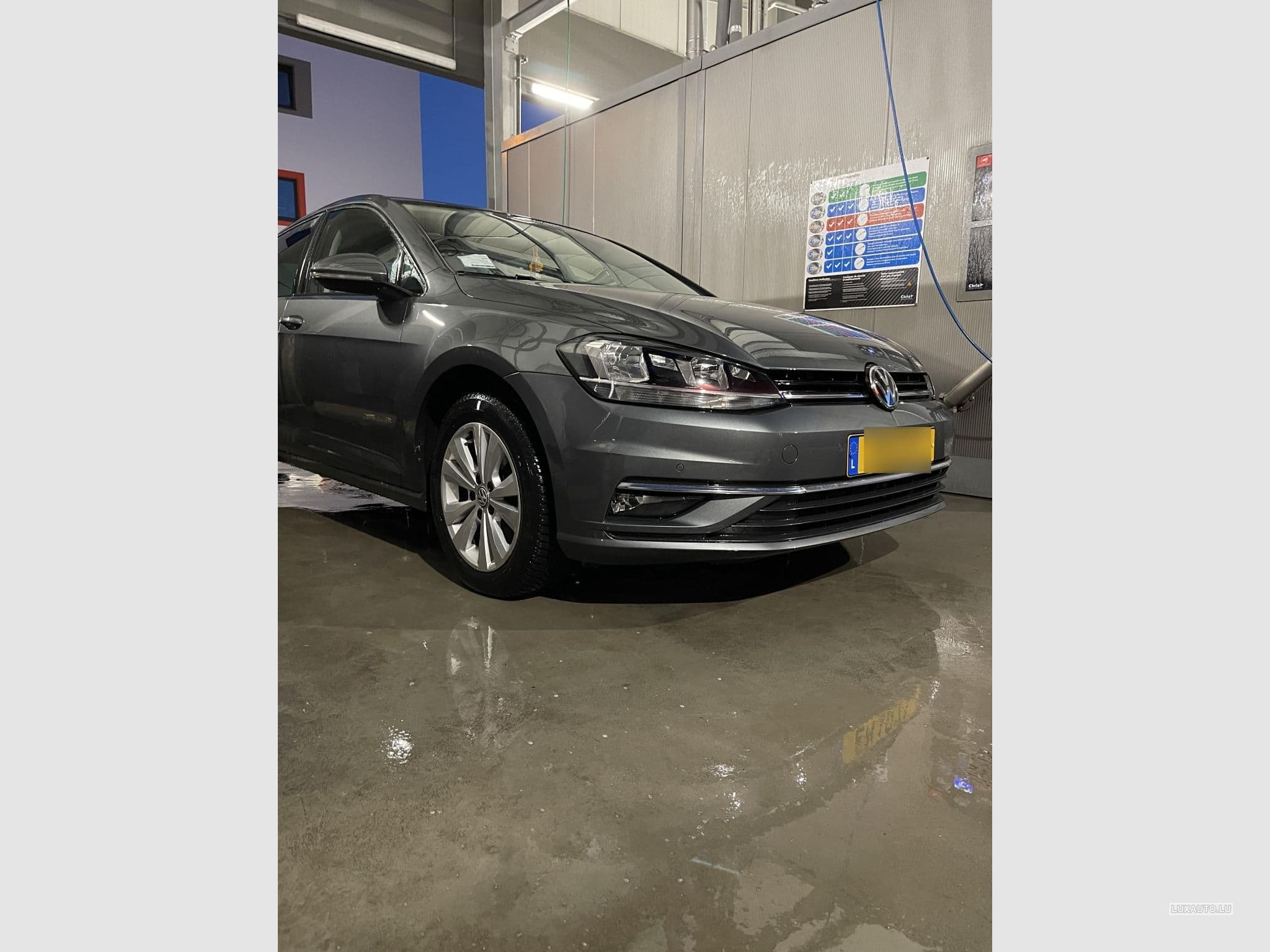 VW Golf (2019) - Photo 1