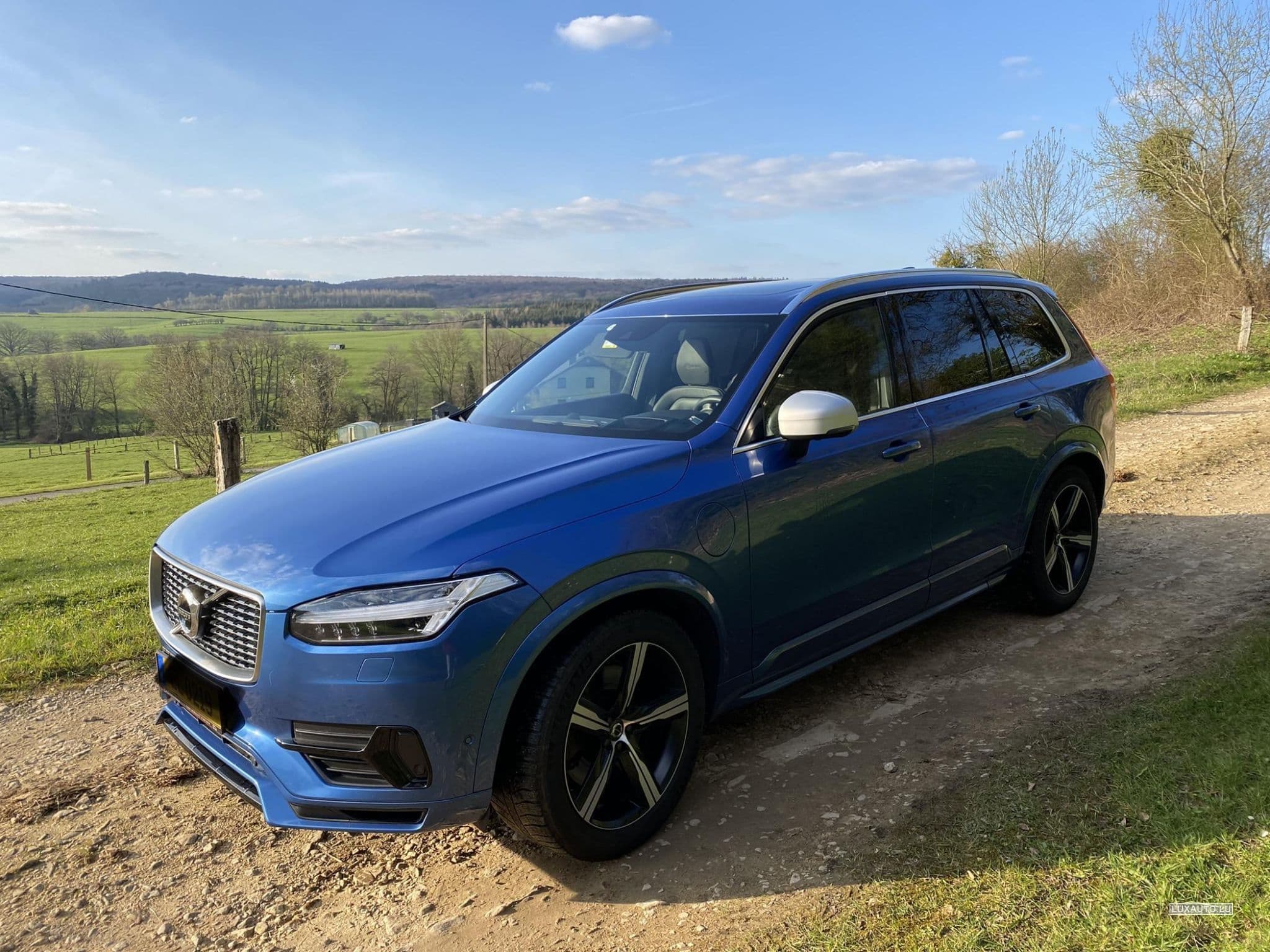 Volvo XC90 R-design T8 Hybrid (2019) - Photo 2