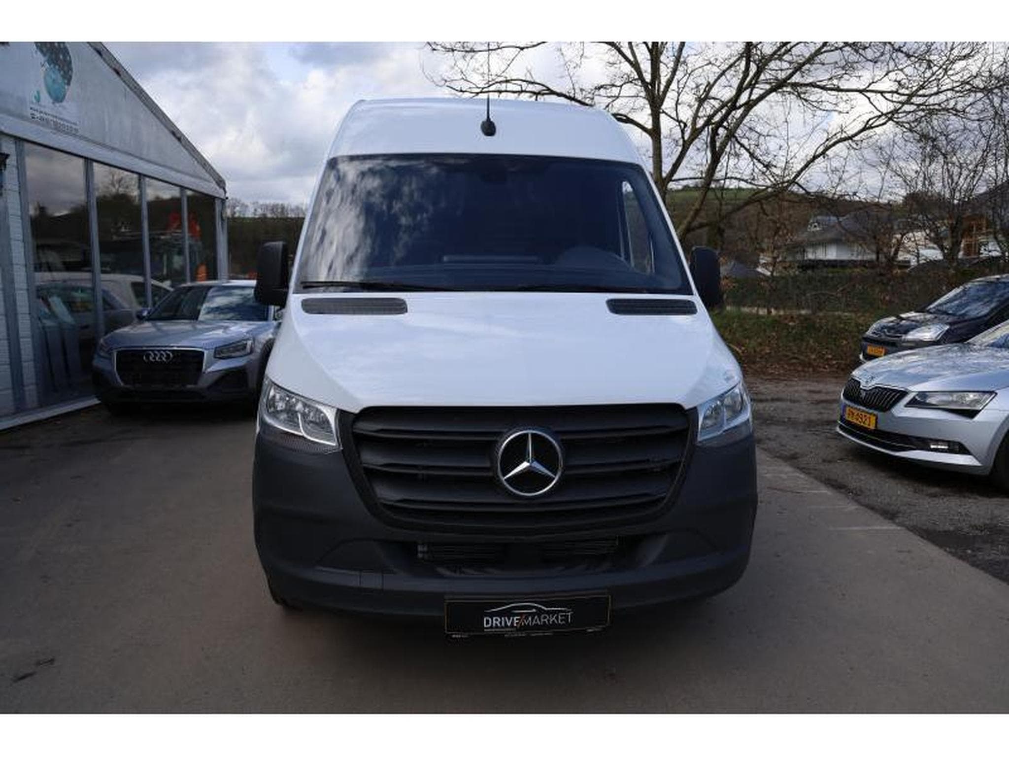 Mercedes Sprinter 315 Kasten L2 FWD (2023) - Photo 15