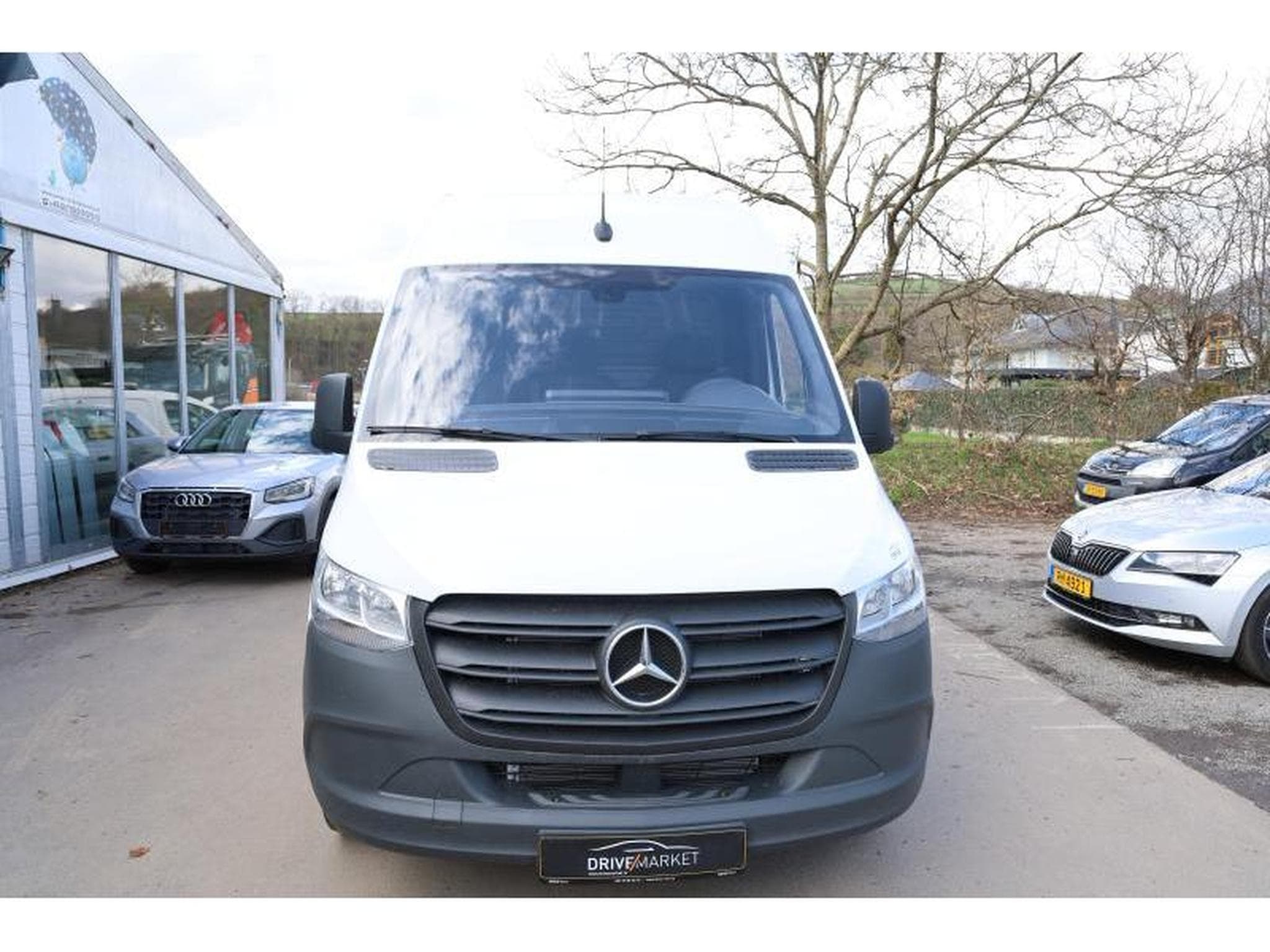 Mercedes Sprinter 315 Kasten L2 FWD (2023) - Photo 17