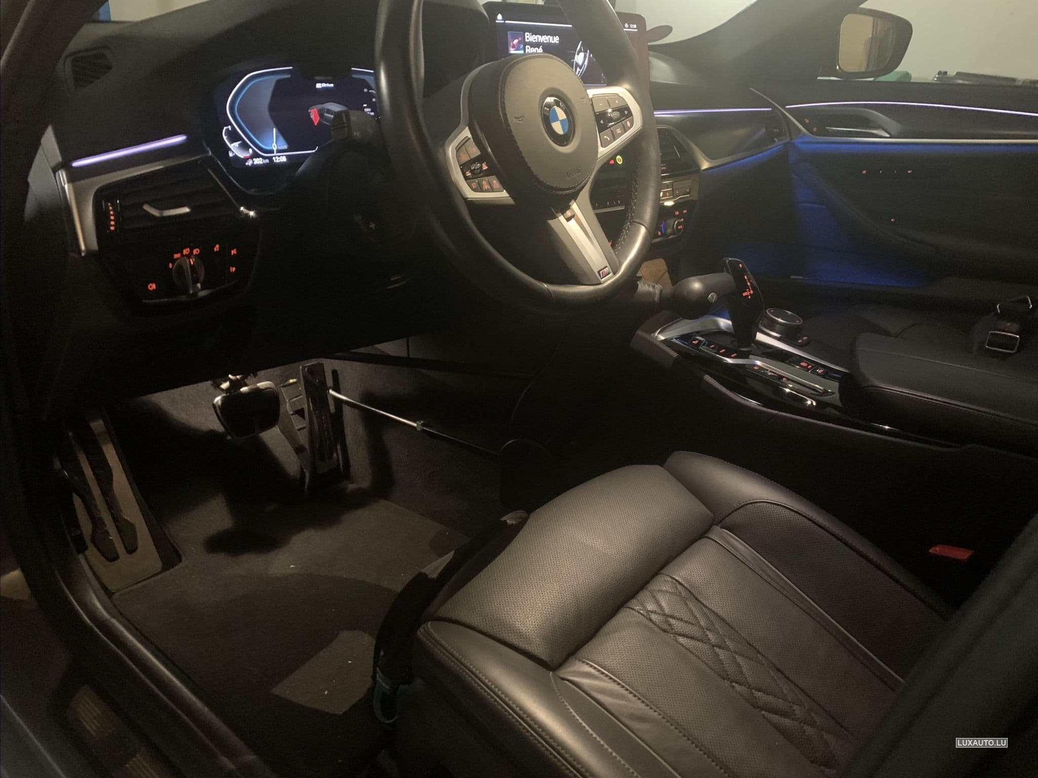 BMW 530 SportM (2021) - Photo 8