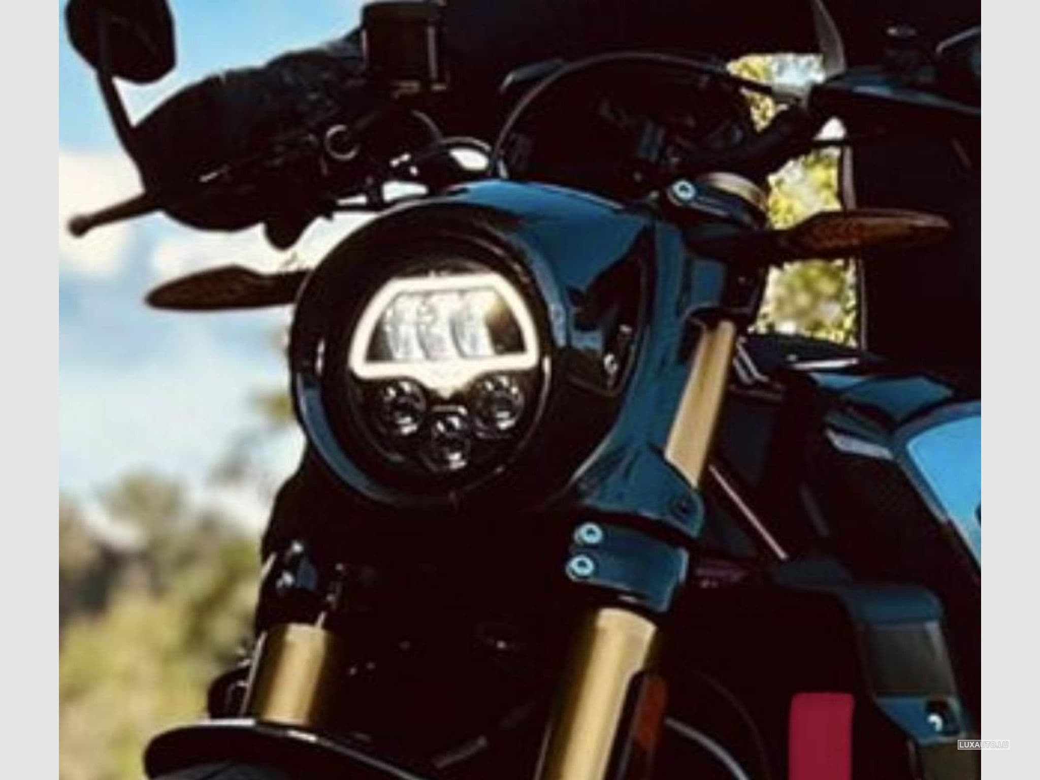 Indian FTR FTR 1200 Carbon R (2022) - Photo 4