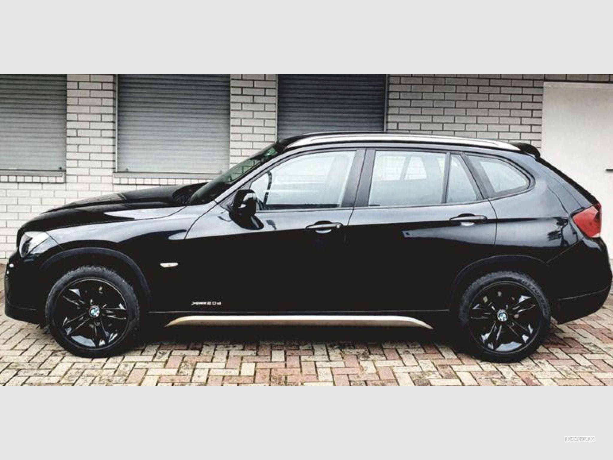 BMW X1 BMW X1 xDrive 20d (2009) - Photo 2