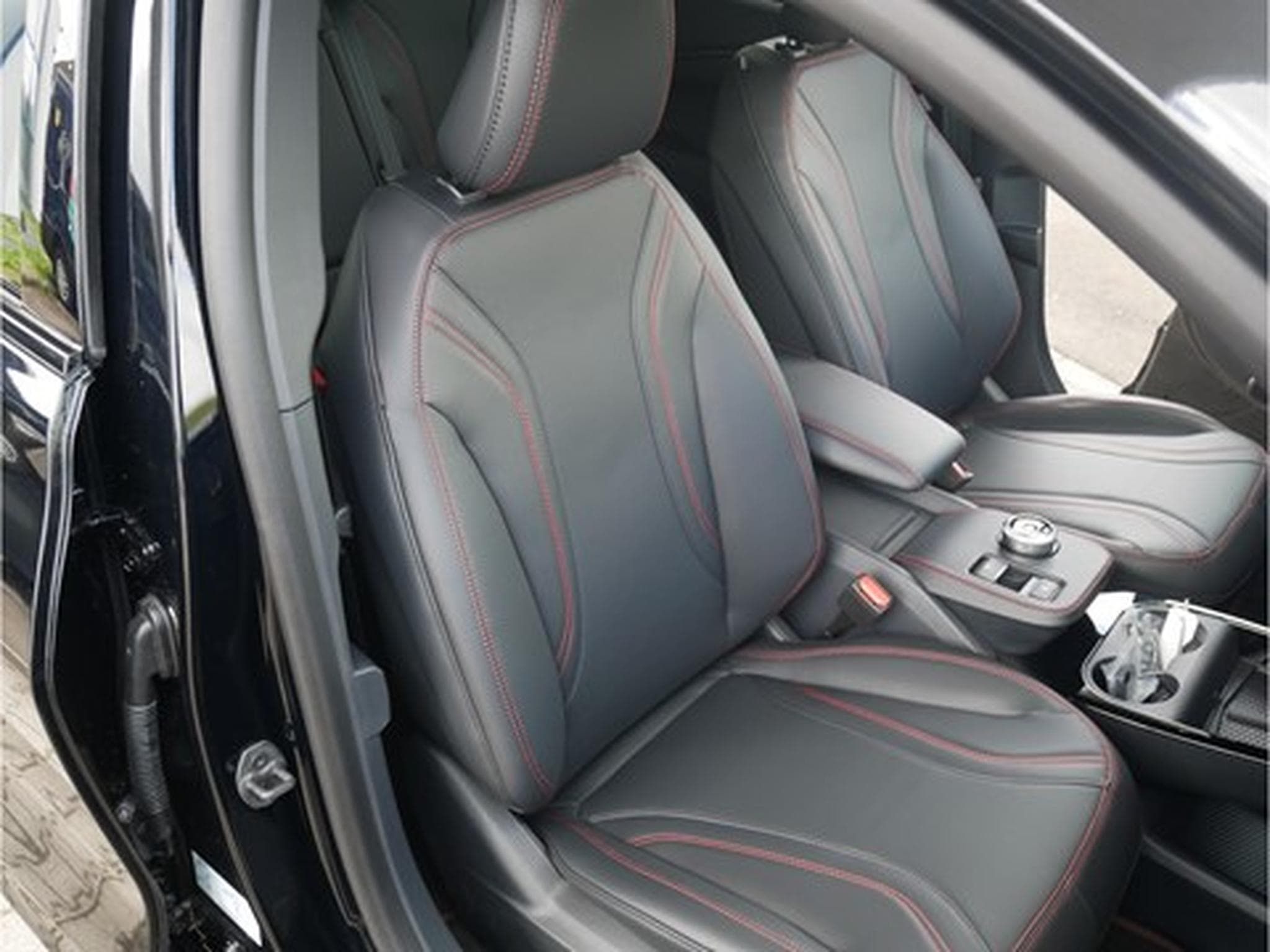 Ford Mustang Mach-E Premium AWD 76kWh Standard Range 269CV/198kW - A1 (2023) - Photo 3