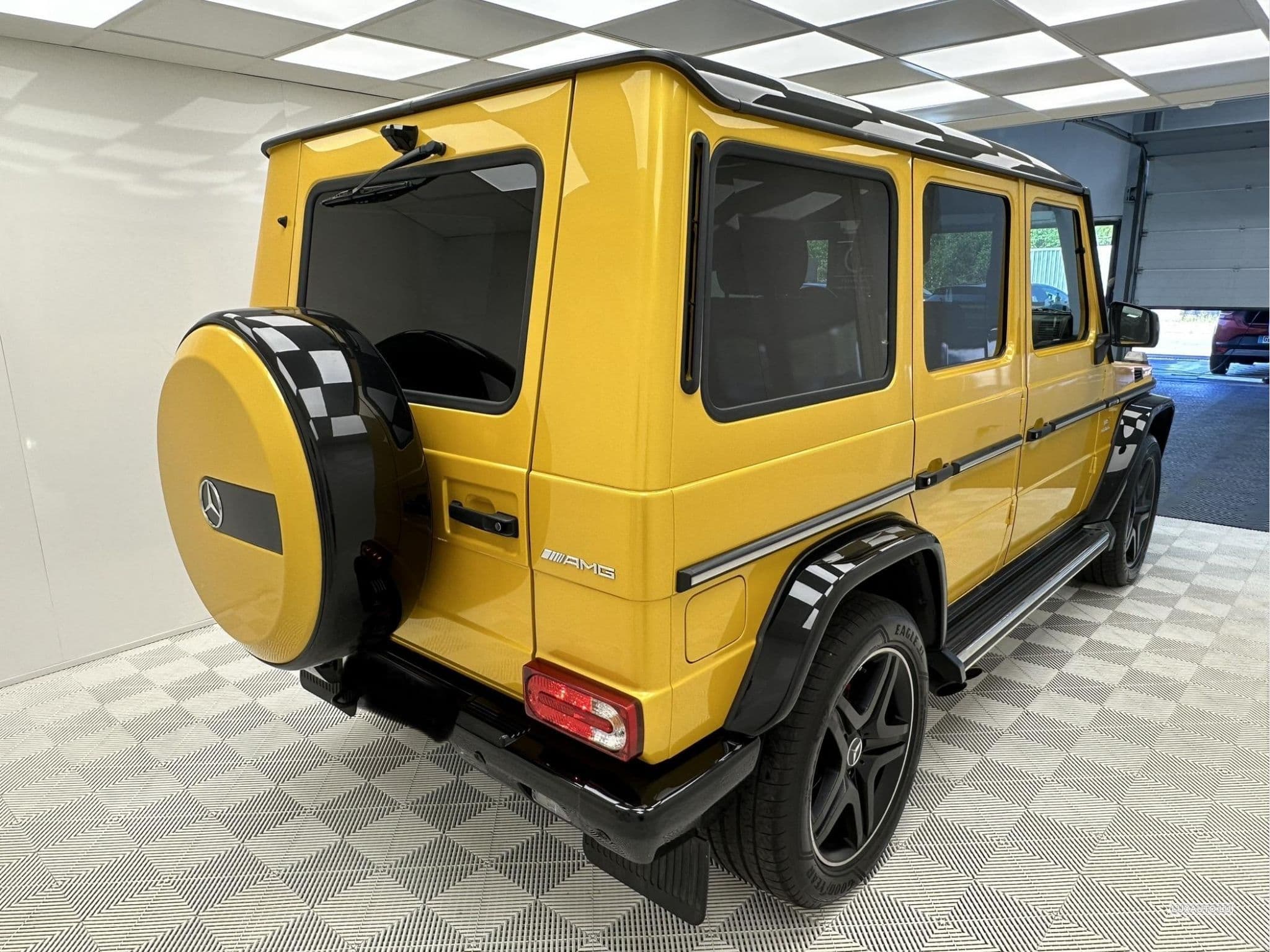 Mercedes G 63 AMG Color Block Solar Beam (2015) - Foto 5