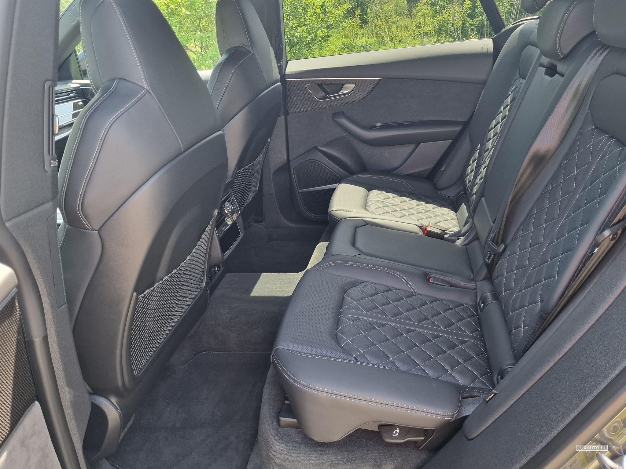 Audi SQ8 Q8 TFI quattro tiptronic (2022) - Foto 13