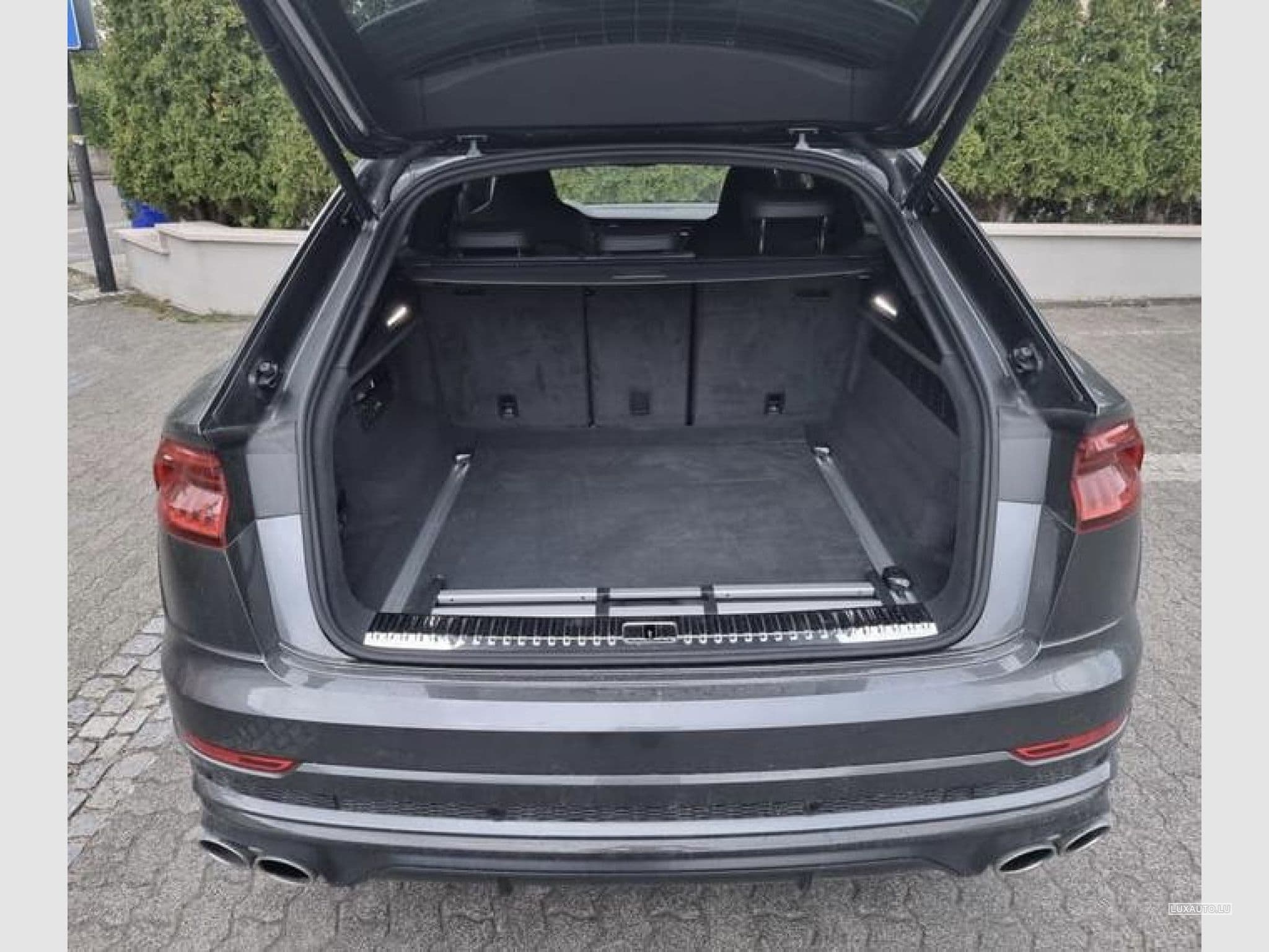 Audi SQ8 Q8 TFI quattro tiptronic (2022) - Foto 7