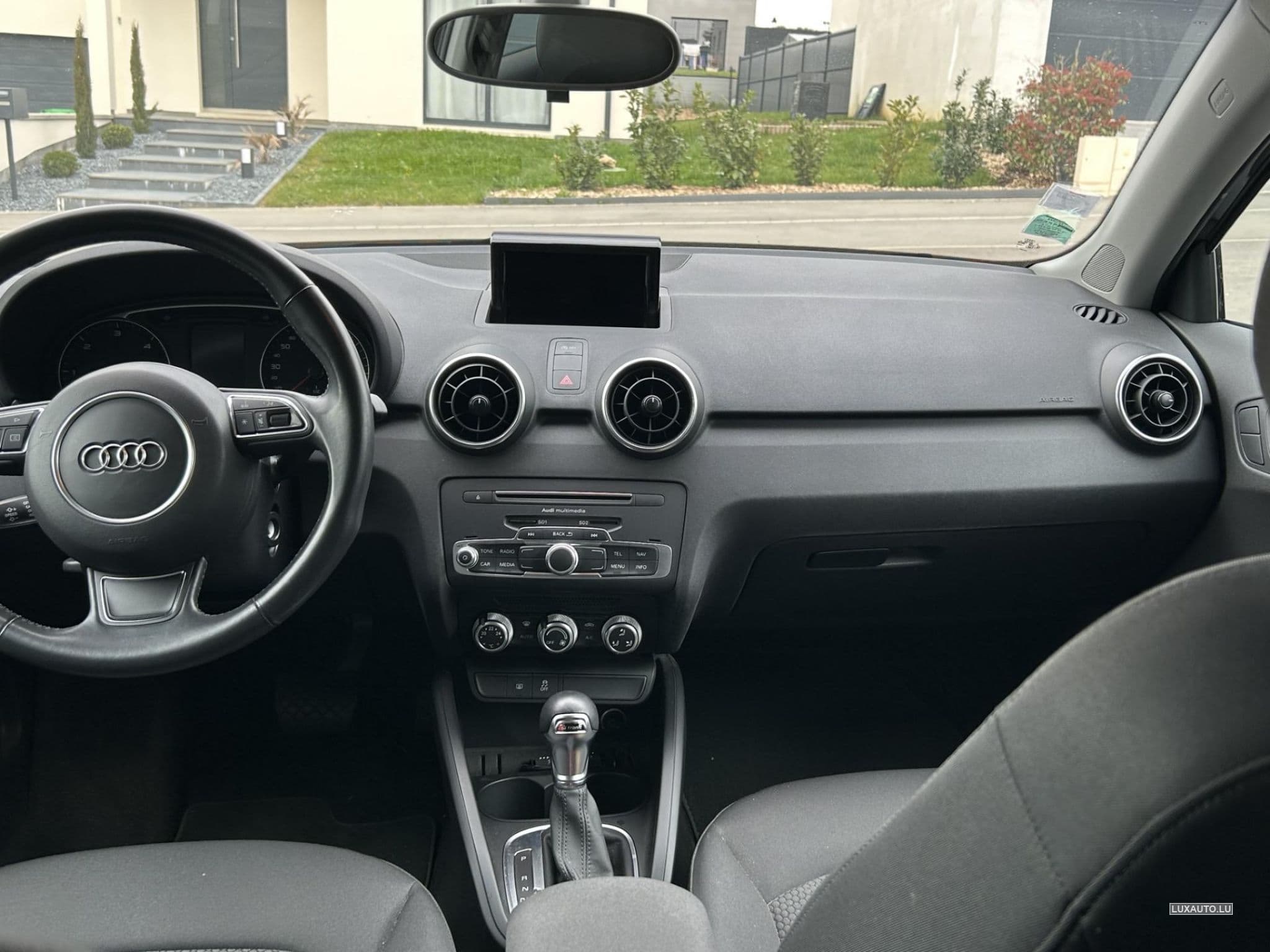 Audi A1 Ultra Ambiente (2016) - Photo 3