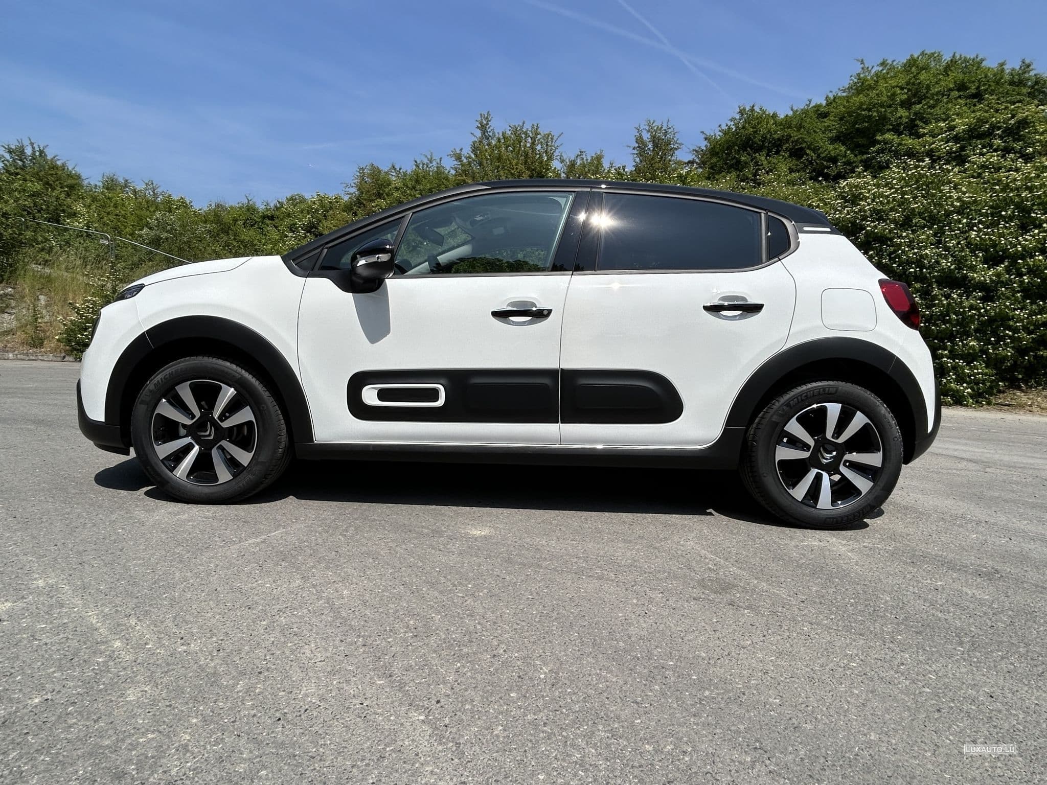 Citroën C3 SHINE PureTech 83 S&S (2023) - Photo 1