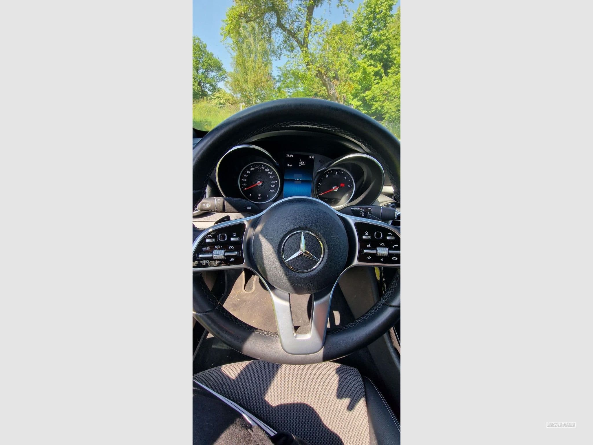 Mercedes C 200 (2019) - Photo 8
