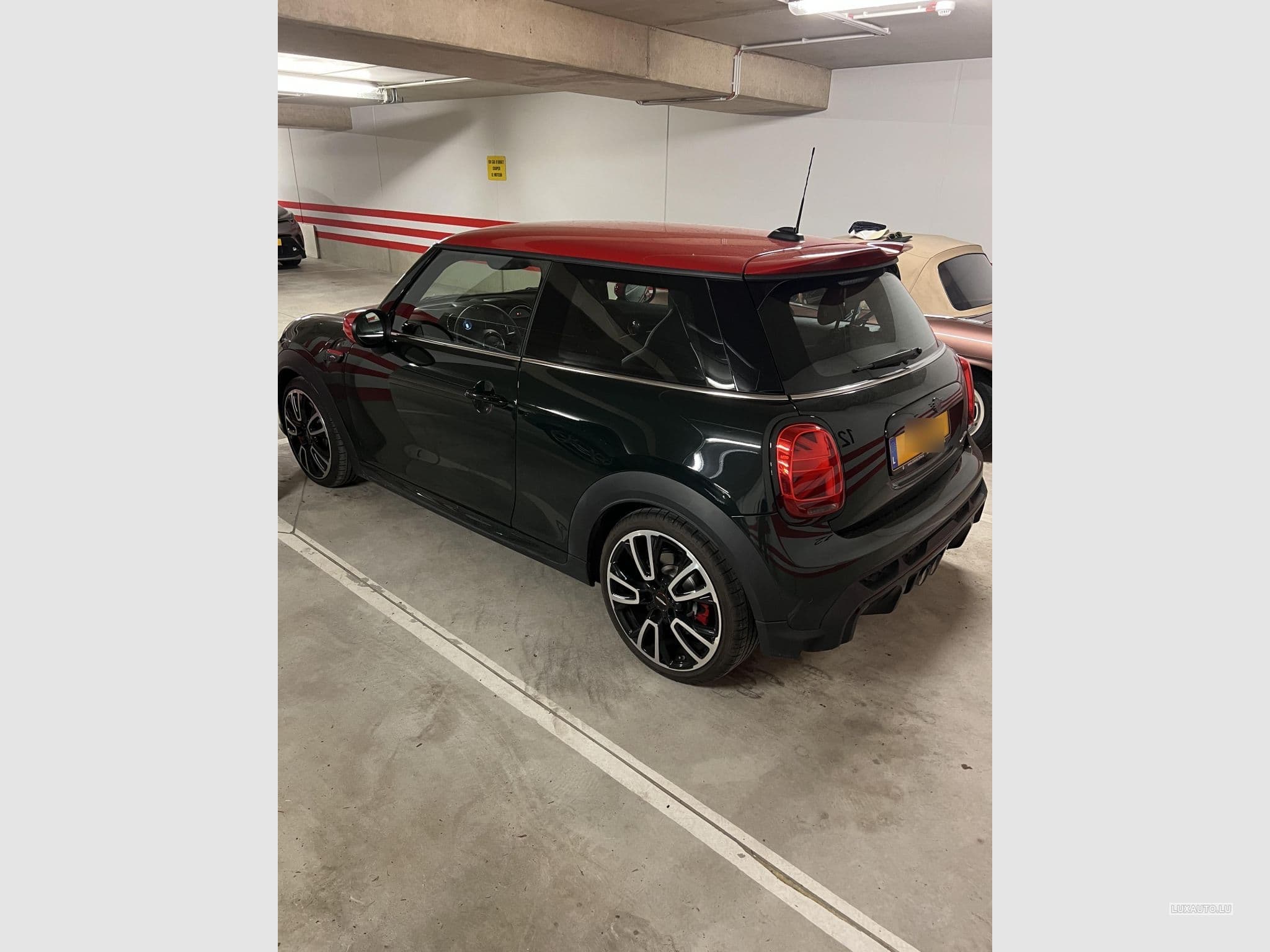 Mini Cooper John Cooper Works (2022) - Photo 6