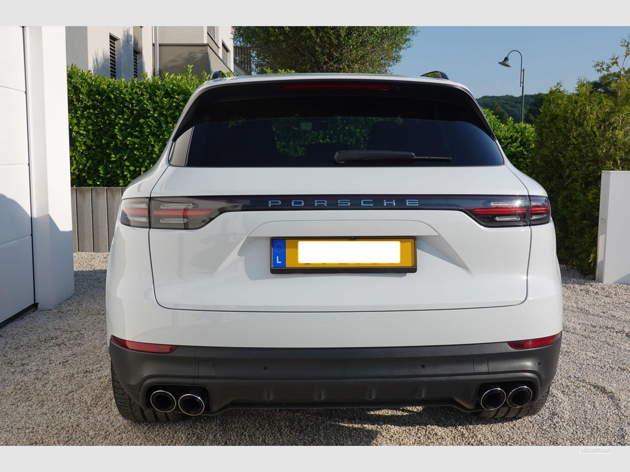 Porsche Cayenne e-Hybrid (2019) - Photo 2