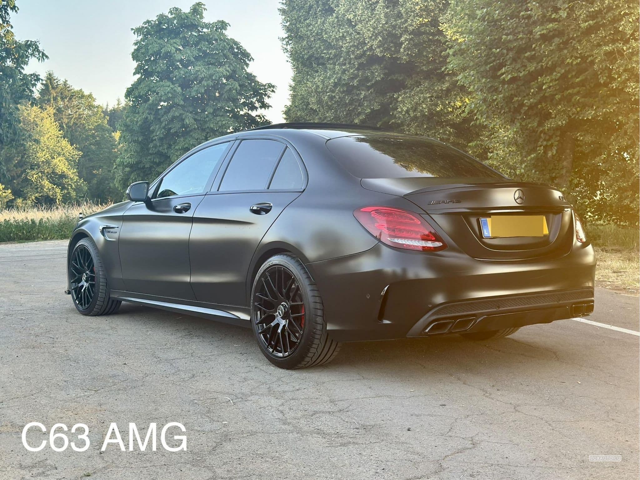 Mercedes C 63 AMG (2016) - Foto 2