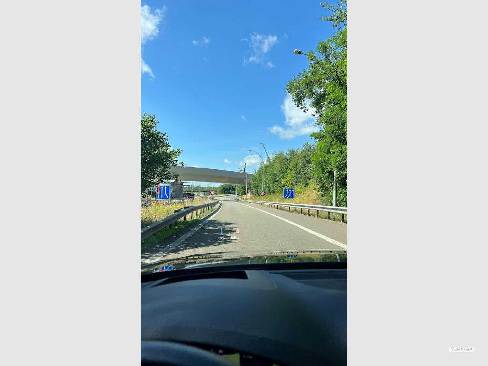 Audi A4 Avant showroom model with all features (2018) - Photo 3