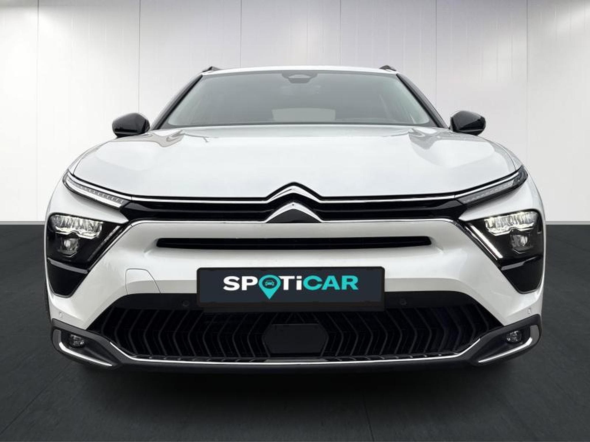 Citroen C5 Shine (2023) - Photo 2