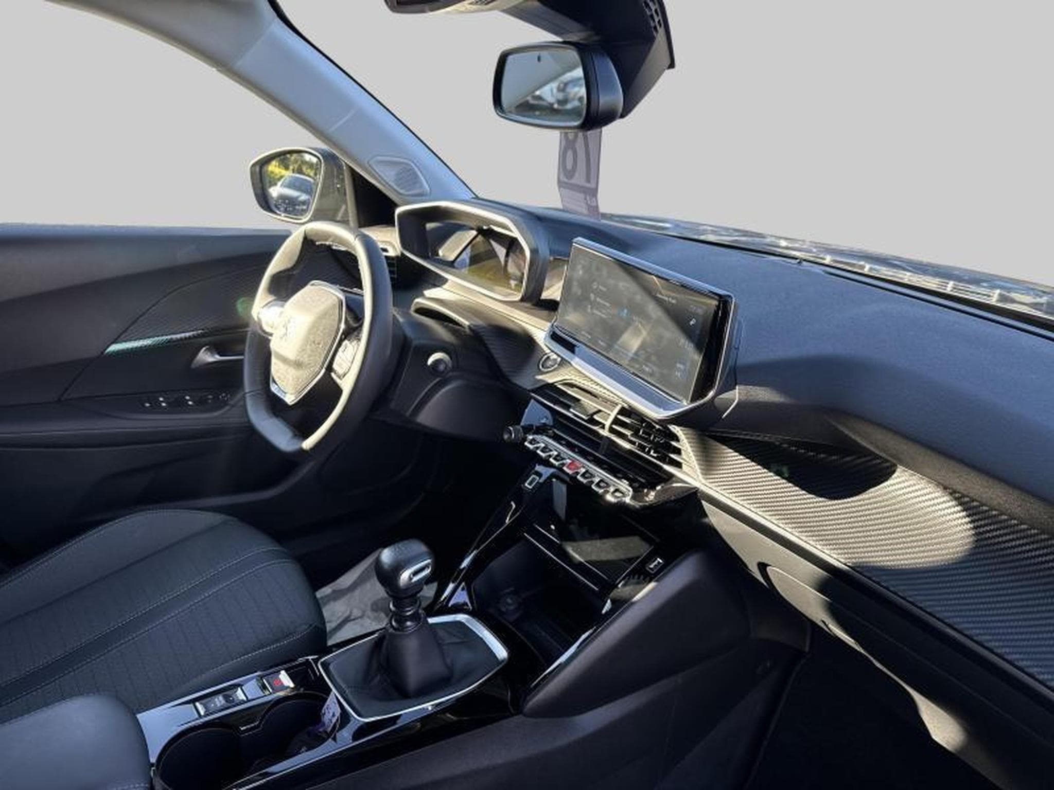 Peugeot 2008 II Allure Pack (2023) - Photo 9