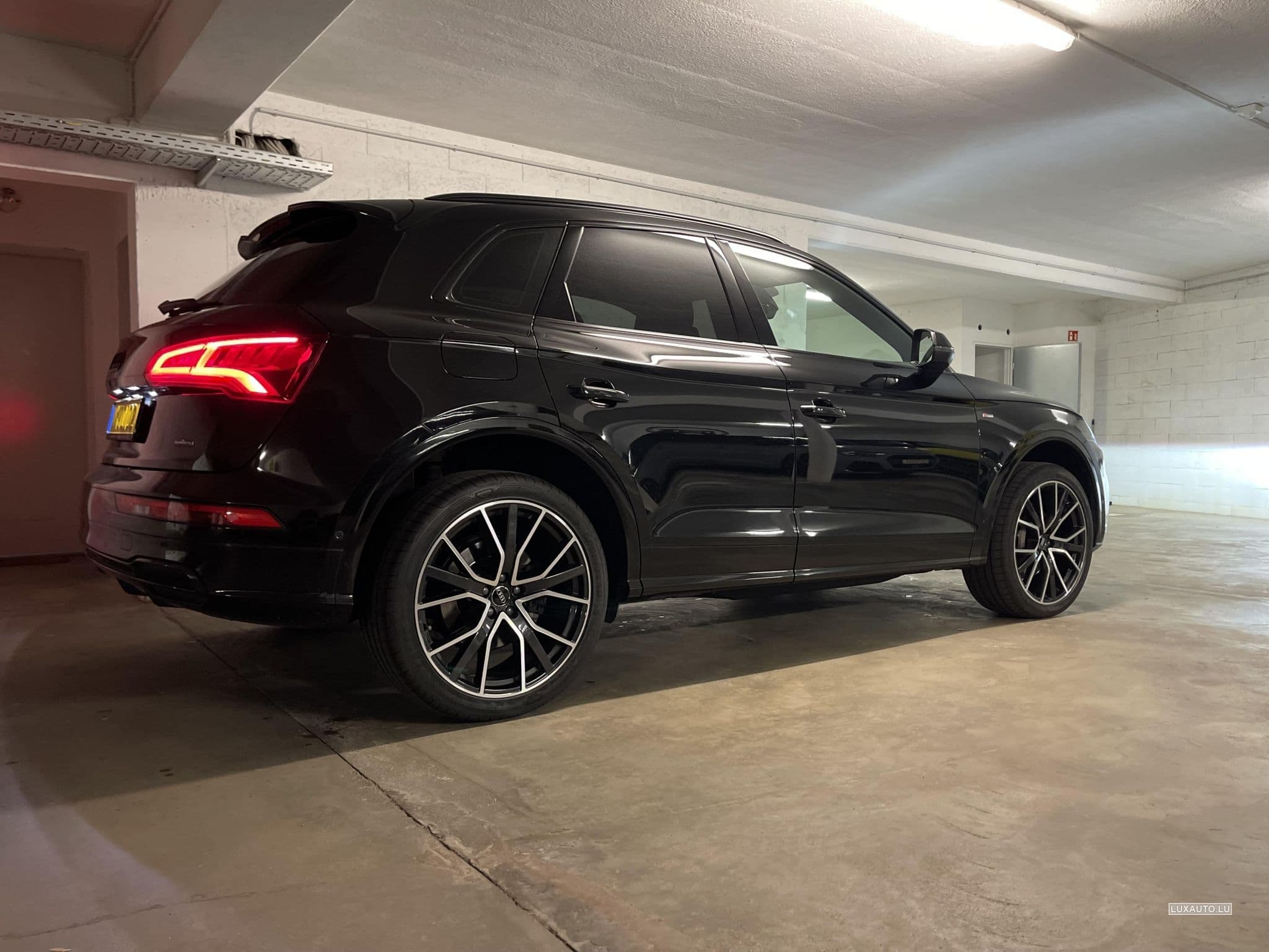 Audi Q5 S-Line (2019) - Photo 2