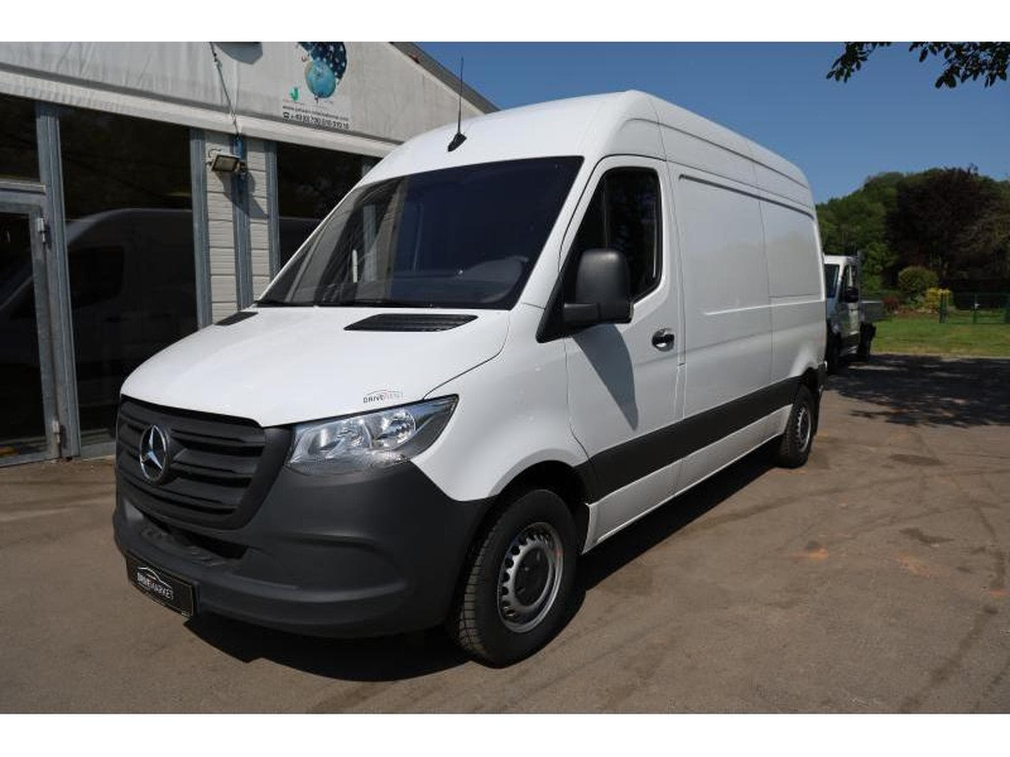 Mercedes Sprinter 315 Kasten L2 FWD (2023) - Foto 7