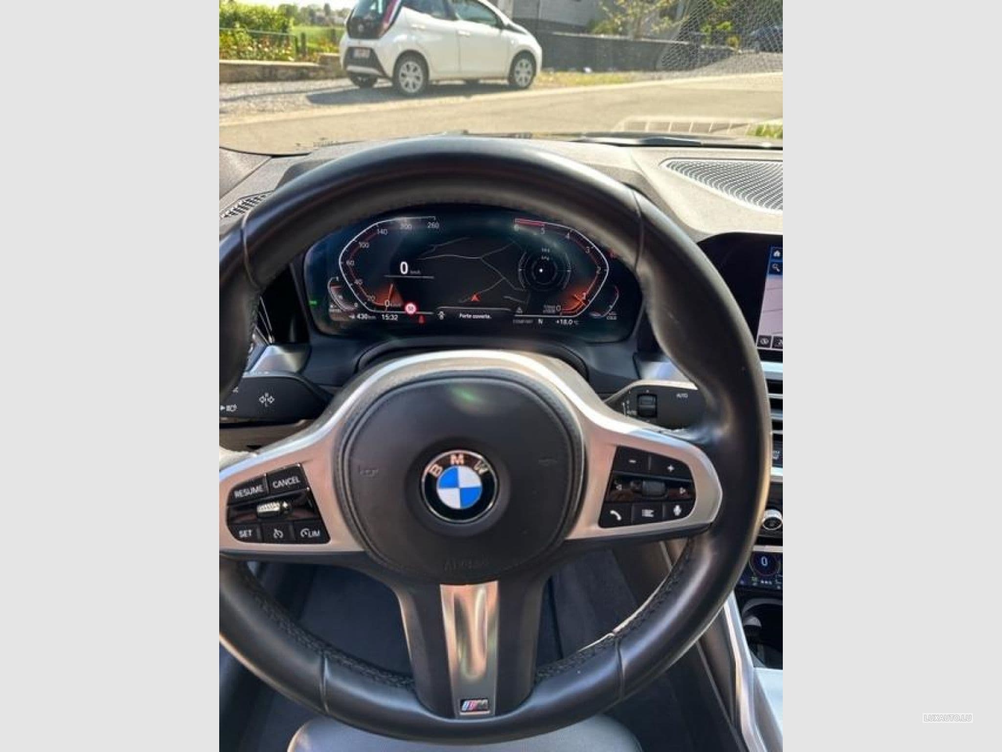 BMW 320 M-Sport (2021) - Photo 10