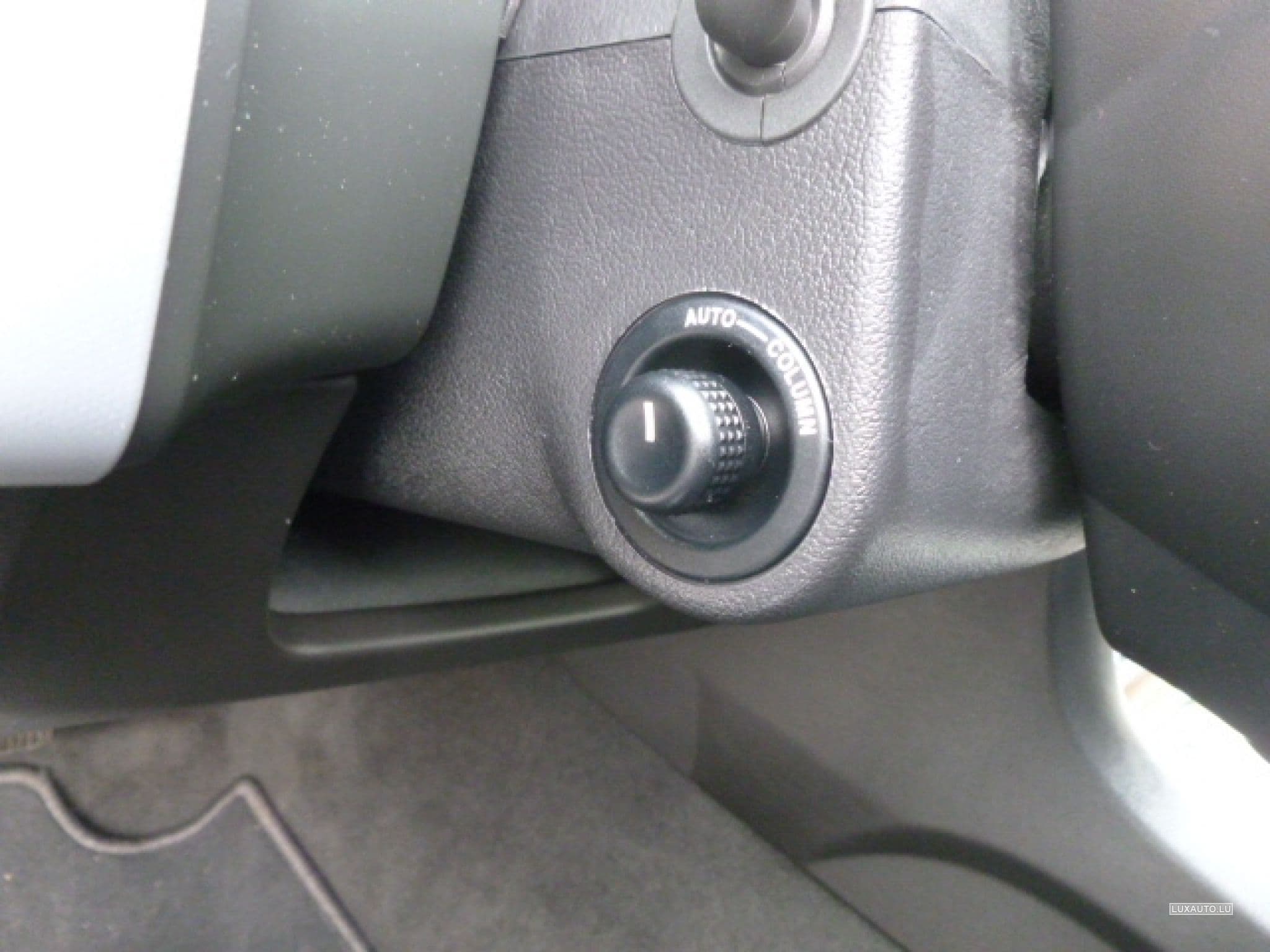 Jaguar XF 2.2 D (2012) - Photo 11