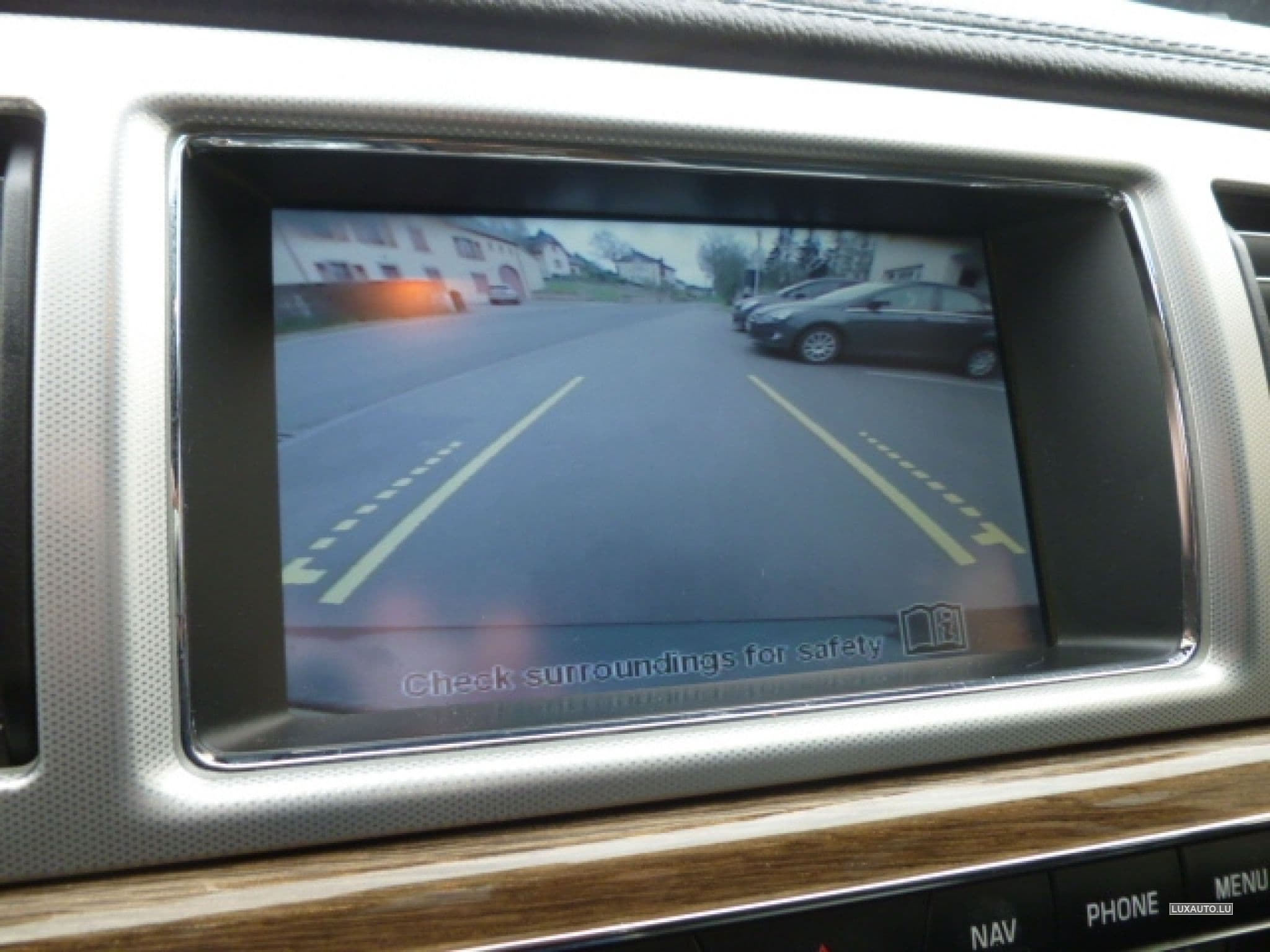 Jaguar XF 2.2 D (2012) - Photo 15