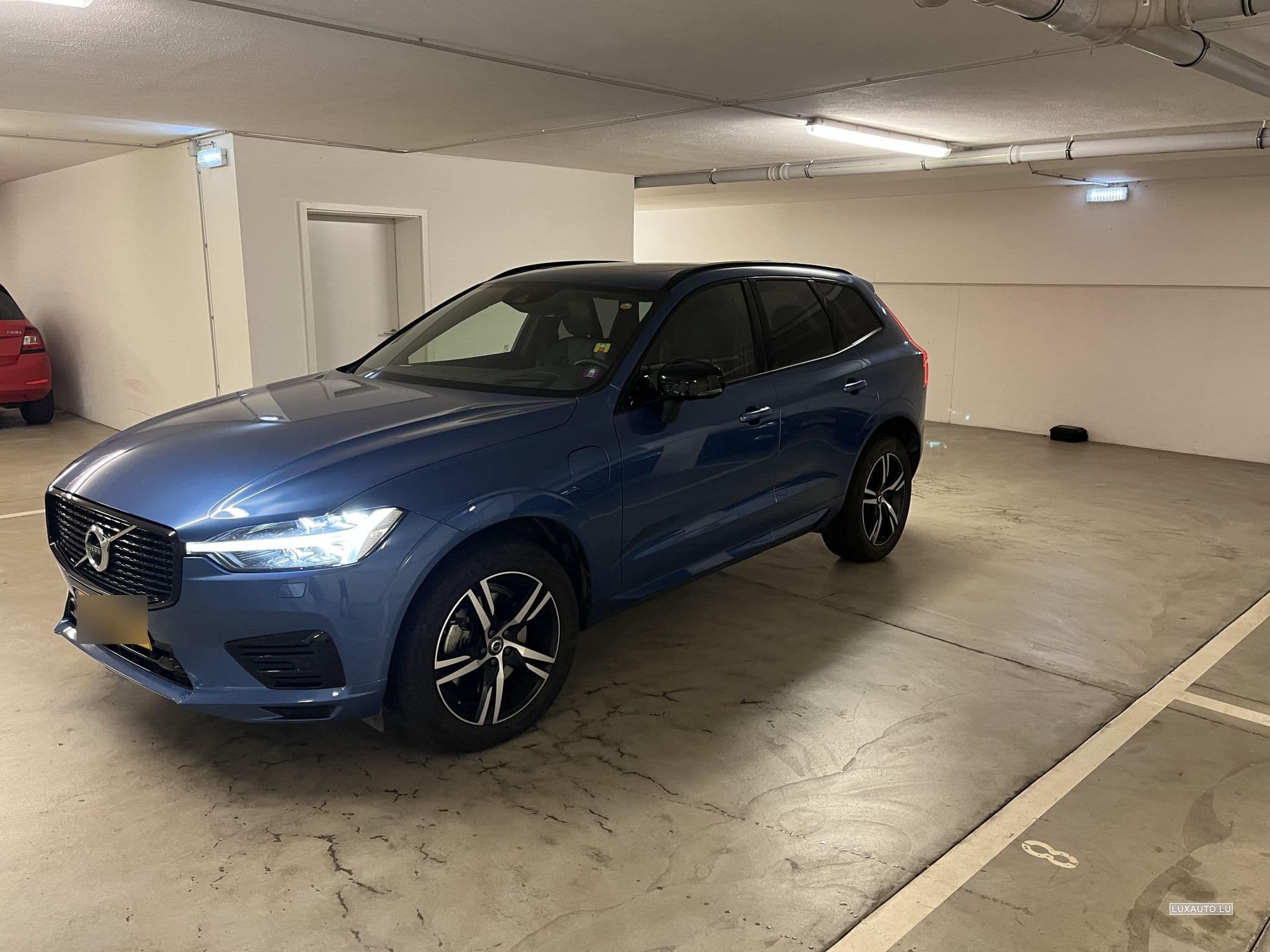 Volvo XC60 R Design (2021) - Photo 2